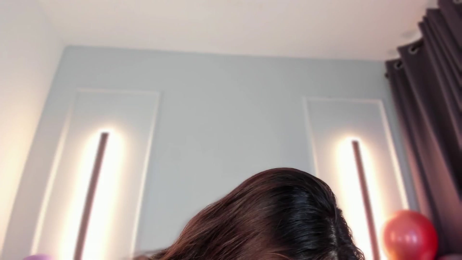 Gallery image thumbnail from VictoriaMilan's myfreecams stream on, 10/17/2024, 18:28 image 13 of 20