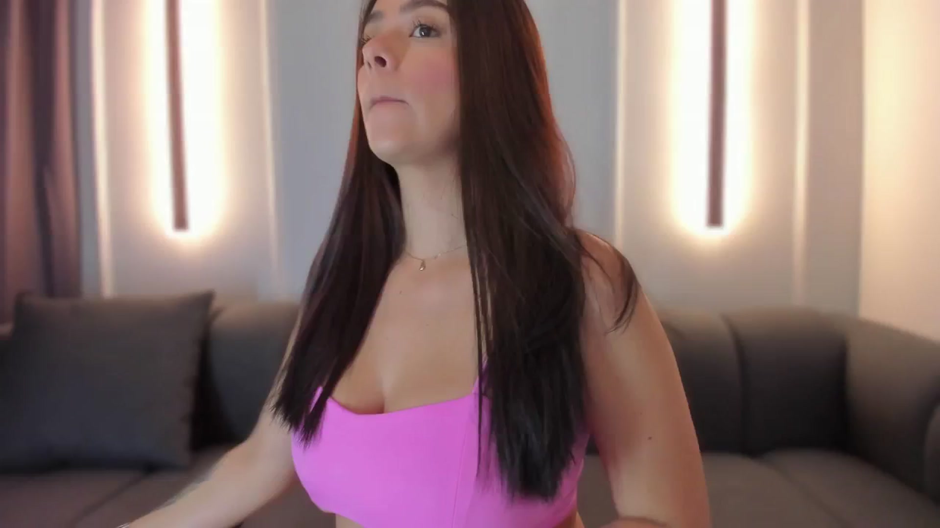 Gallery image thumbnail from VictoriaMilan's myfreecams stream on, 10/23/2024, 16:41 image 4 of 20