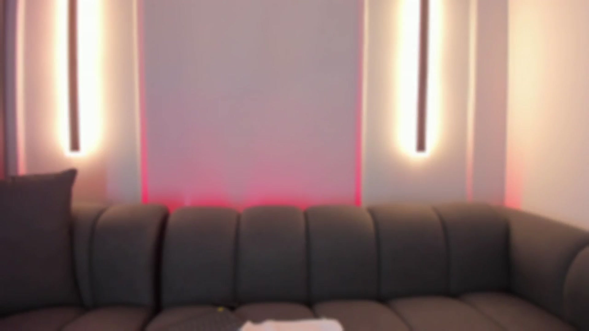 Gallery image thumbnail from VictoriaMilan's myfreecams stream on, 10/25/2024, 18:57 image 6 of 20