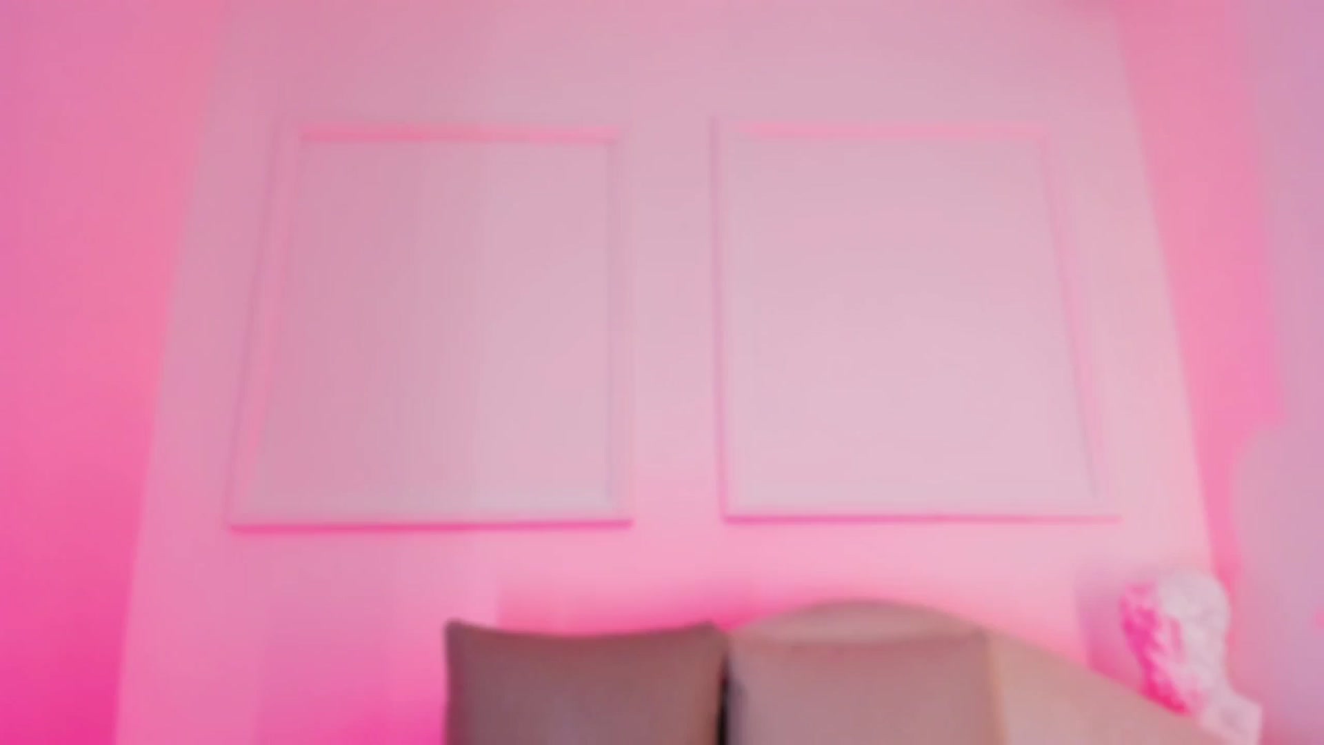 Gallery image thumbnail from VictoriaMilan's myfreecams stream on, 11/02/2024, 18:27 image 2 of 20