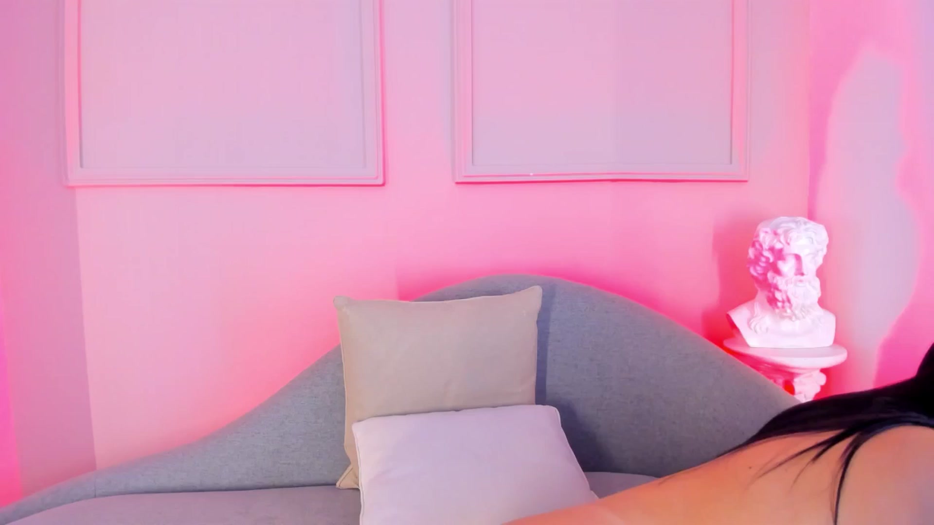 Gallery image thumbnail from VictoriaMilan's myfreecams stream on, 09/16/2025, 15:16 image 20 of 20