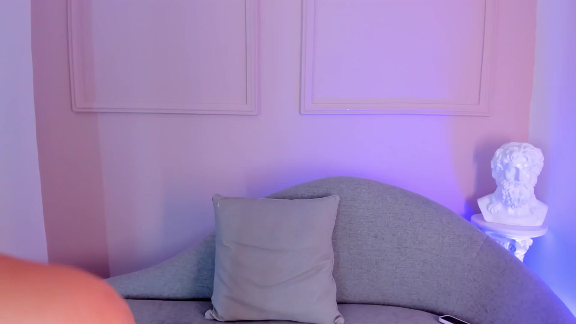 Gallery image thumbnail from VictoriaMilan's myfreecams stream on, 10/29/2025, 16:46 image 15 of 20