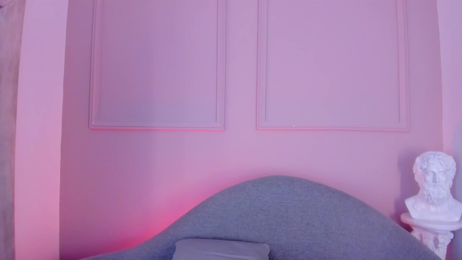 Gallery image thumbnail from VictoriaMilan's myfreecams stream on, 11/04/2025, 16:56 image 17 of 20