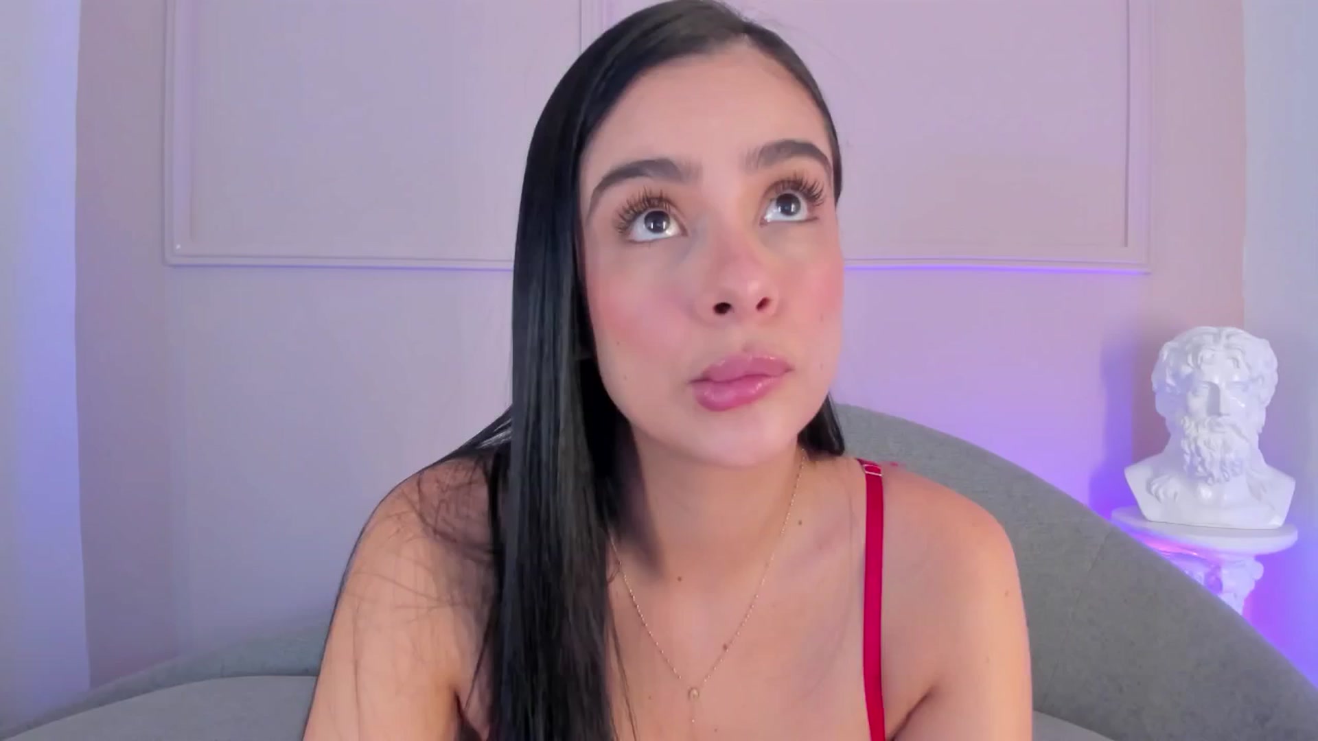 Gallery image thumbnail from VictoriaMilan's myfreecams stream on, 11/10/2025, 16:54 image 3 of 20