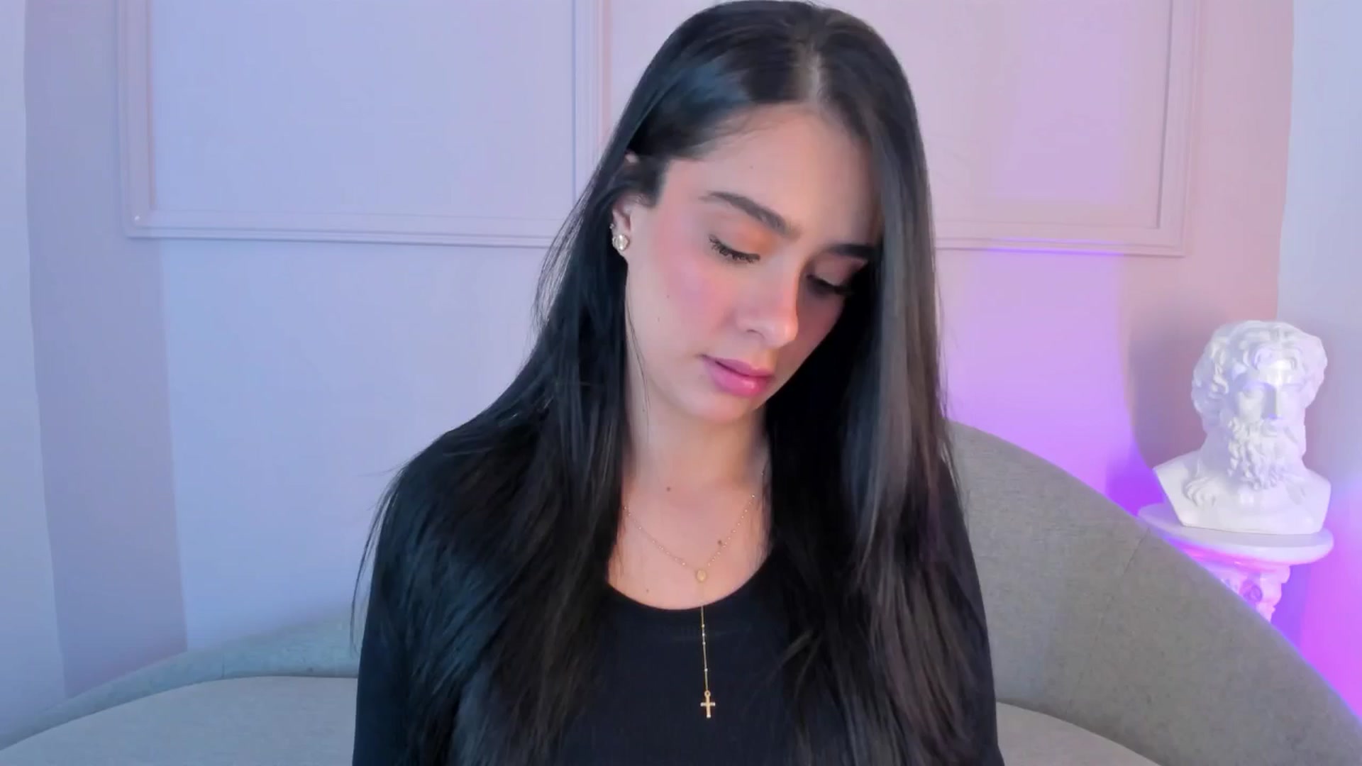 Gallery image thumbnail from VictoriaMilan's myfreecams stream on, 11/13/2025, 15:55 image 6 of 20
