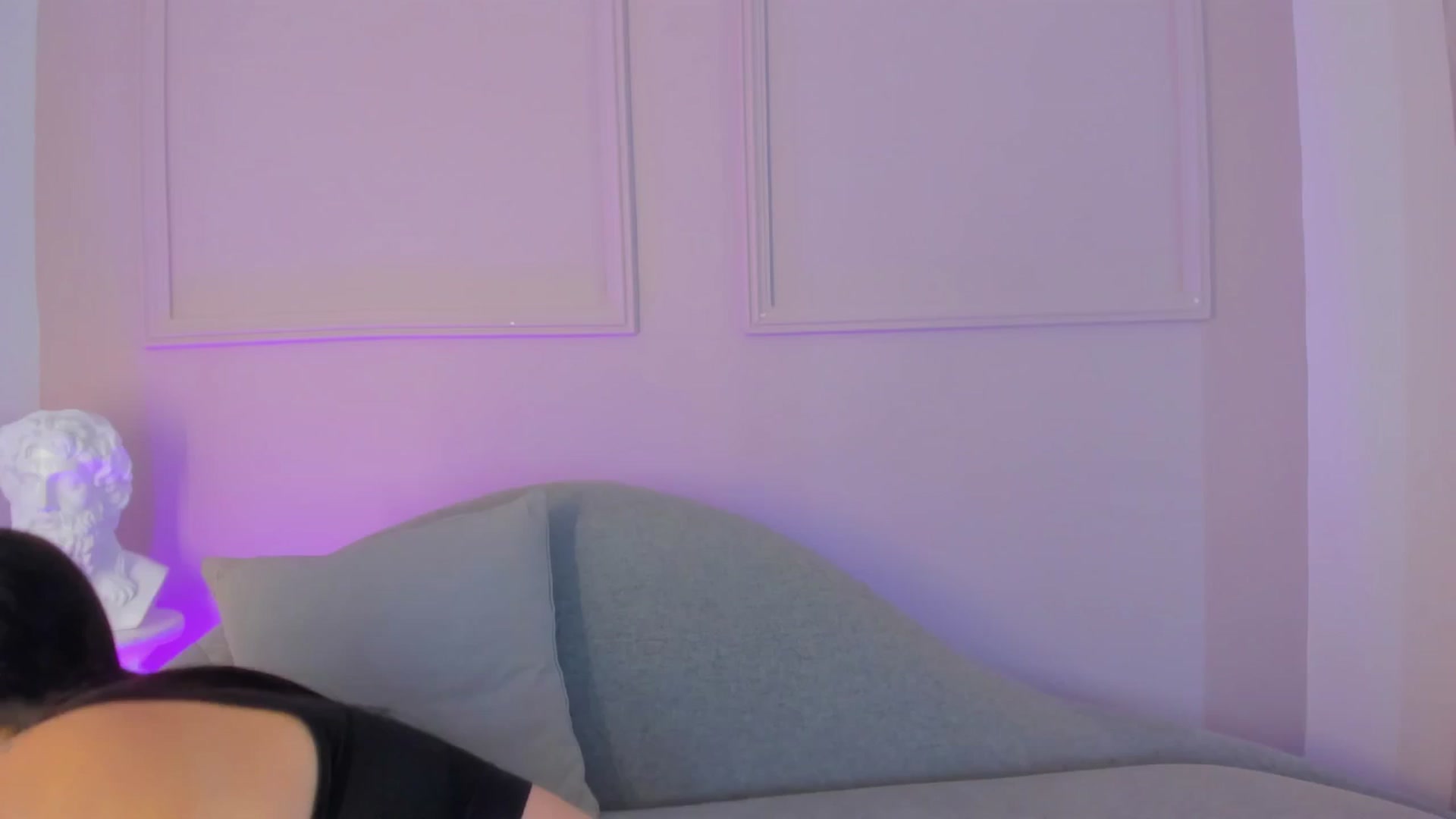 Gallery image thumbnail from VictoriaMilan's myfreecams stream on, 11/19/2025, 16:45 image 15 of 20