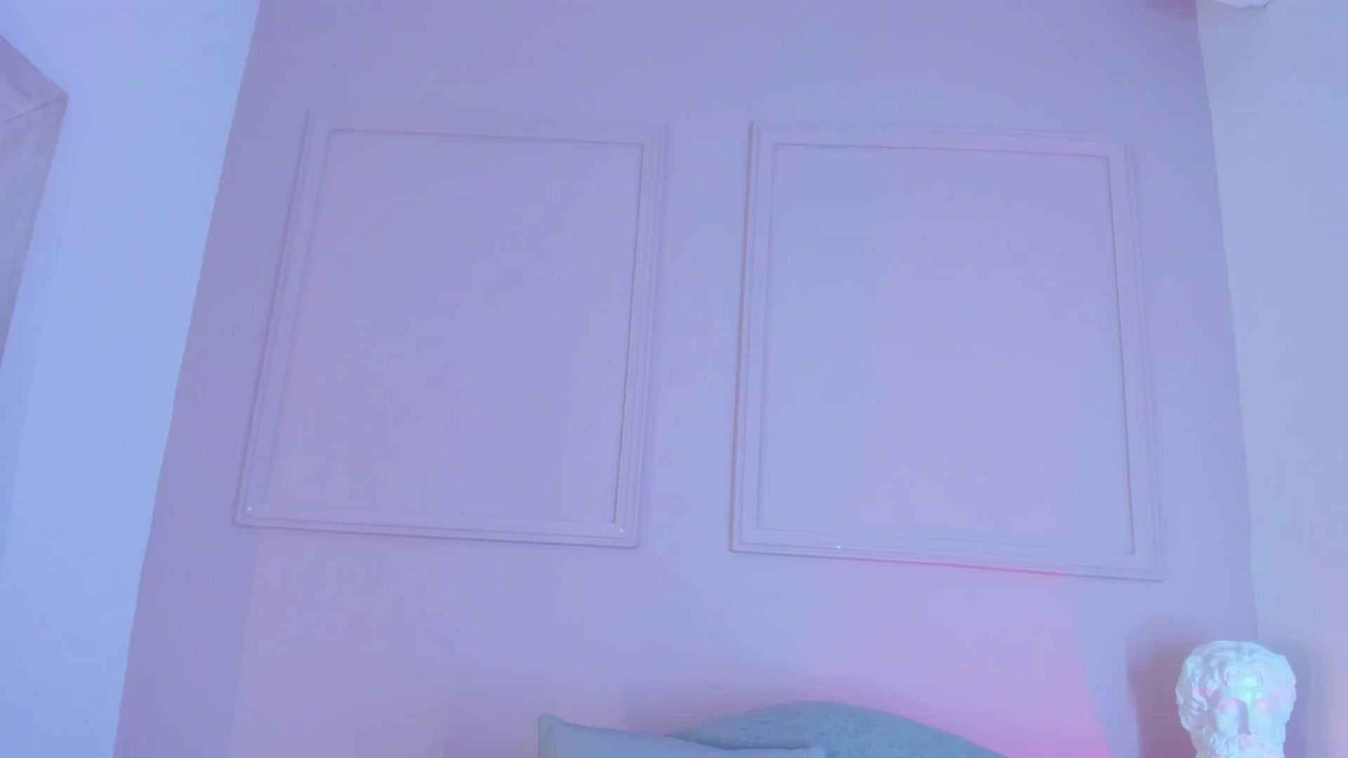 Gallery image thumbnail from VictoriaMilan's myfreecams stream on, 12/03/2025, 15:45 image 9 of 20