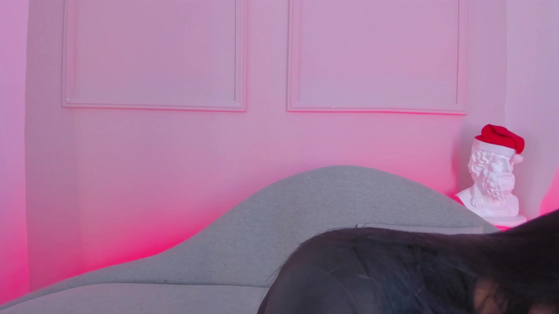 Gallery image thumbnail from VictoriaMilan's myfreecams stream on, 12/15/2025, 17:09 image 3 of 20