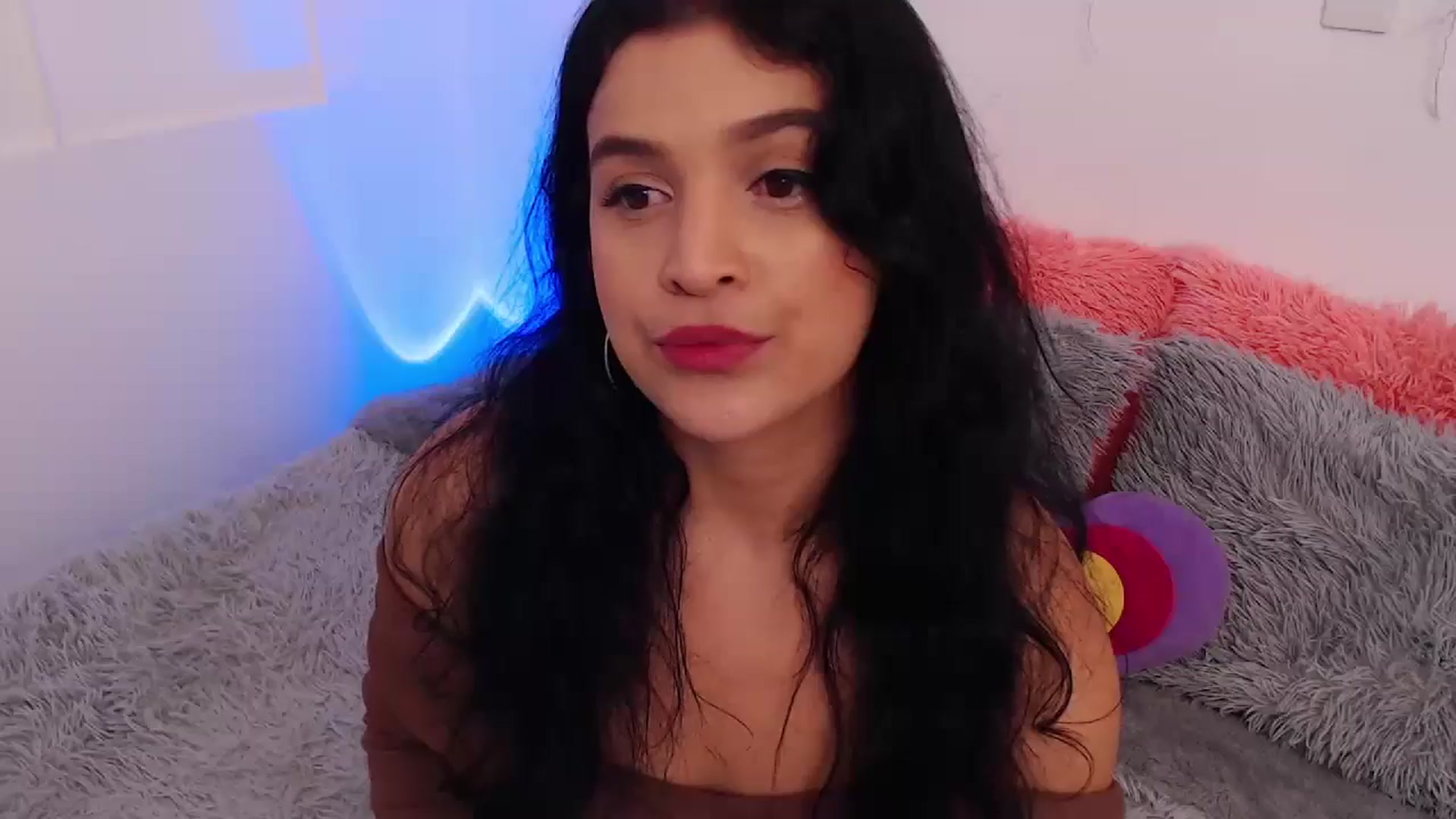 Gallery image thumbnail from VictoriaOsman's myfreecams stream on, 11/16/2025, 09:34 image 10 of 20