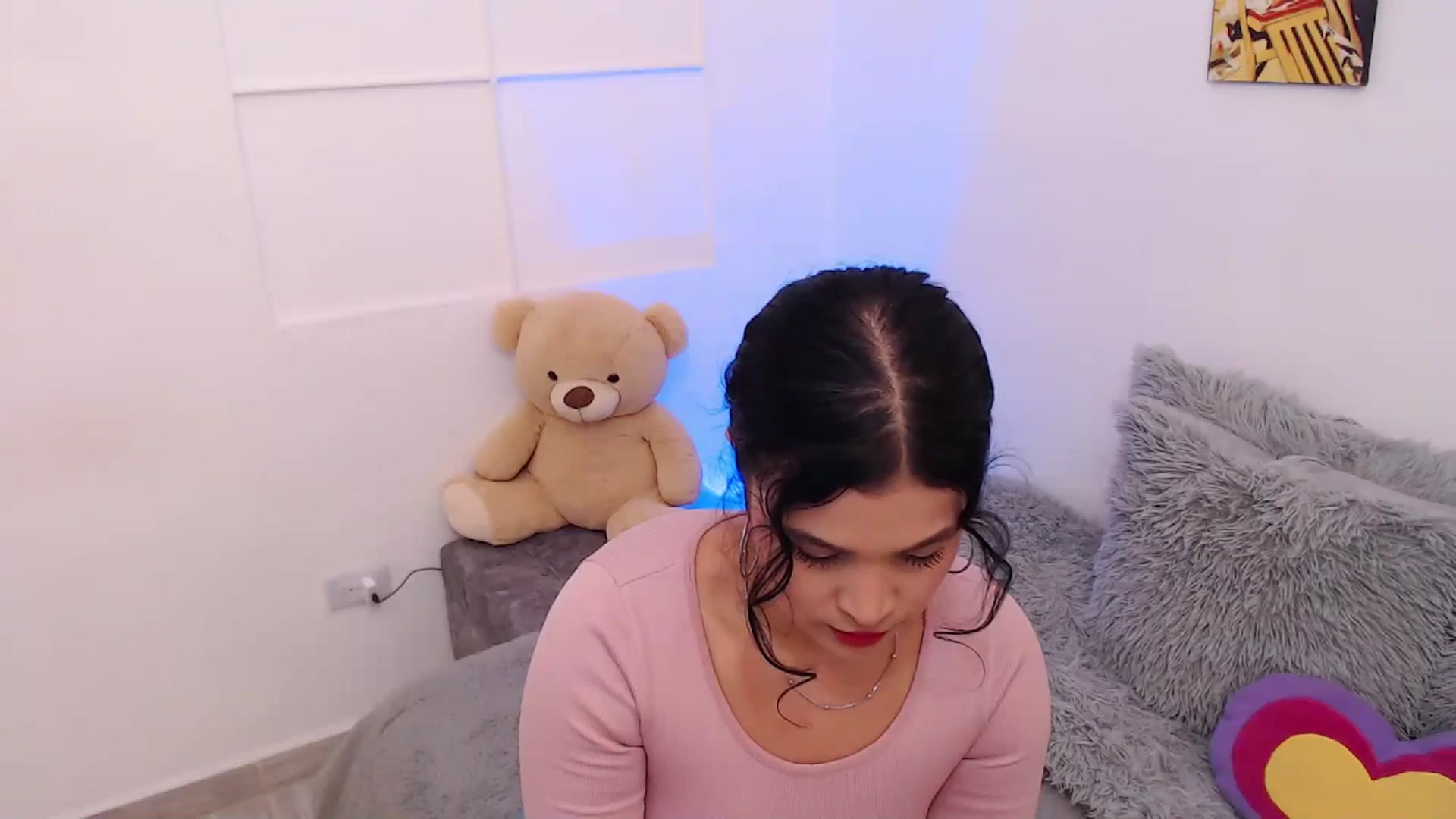 Gallery image thumbnail from VictoriaOsman's myfreecams stream on, 02/06/2026, 08:00 image 4 of 20