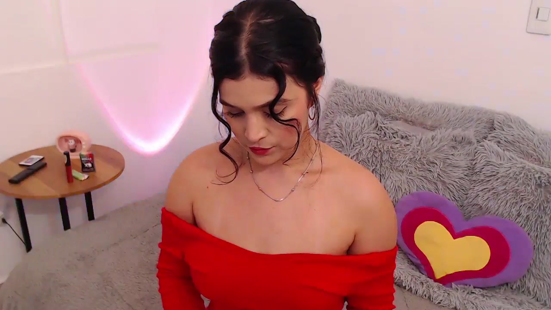 Gallery image thumbnail from VictoriaOsman's myfreecams stream on, 02/17/2026, 06:49 image 7 of 20