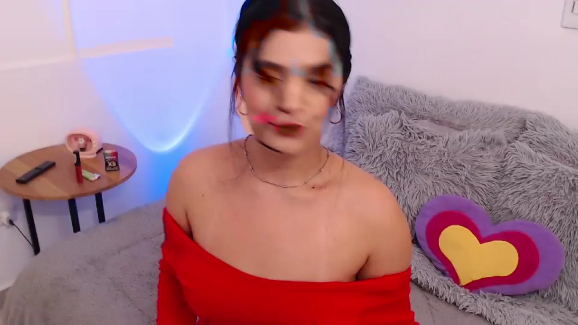 Gallery image thumbnail from VictoriaOsman's myfreecams stream on, 02/17/2026, 06:49 image 17 of 20