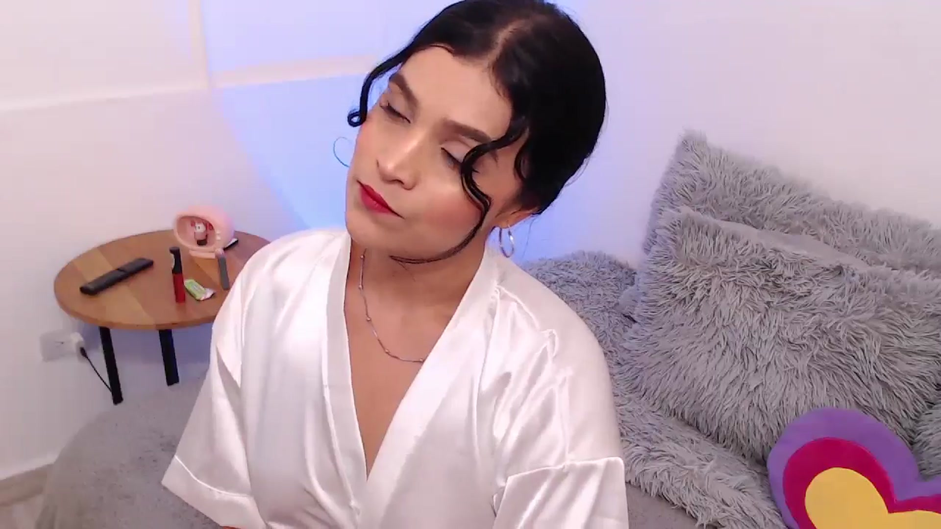 Gallery image thumbnail from VictoriaOsman's myfreecams stream on, 02/17/2026, 07:22 image 3 of 20