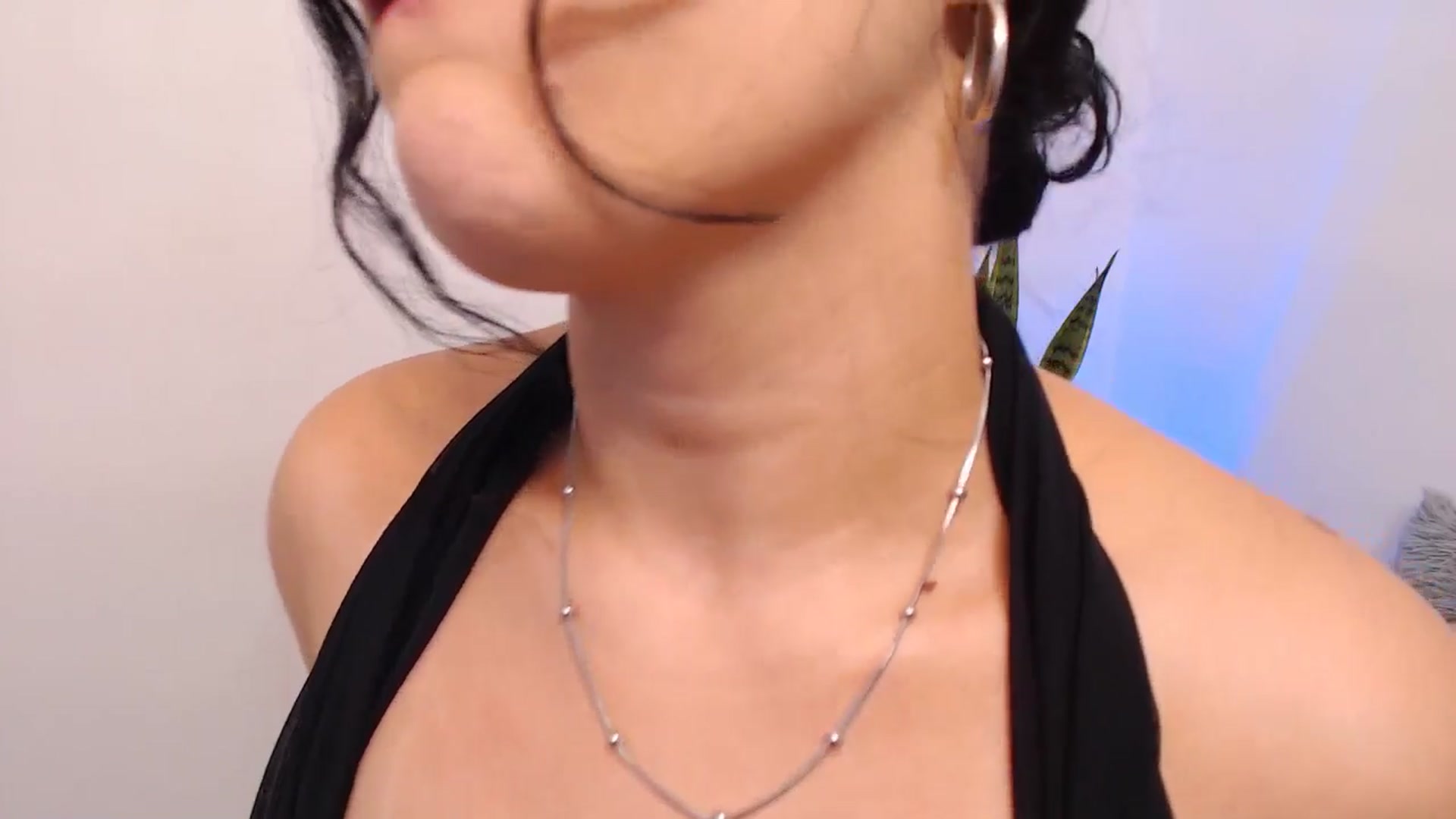 Gallery image thumbnail from VictoriaOsman's myfreecams stream on, 02/23/2026, 08:31 image 12 of 20