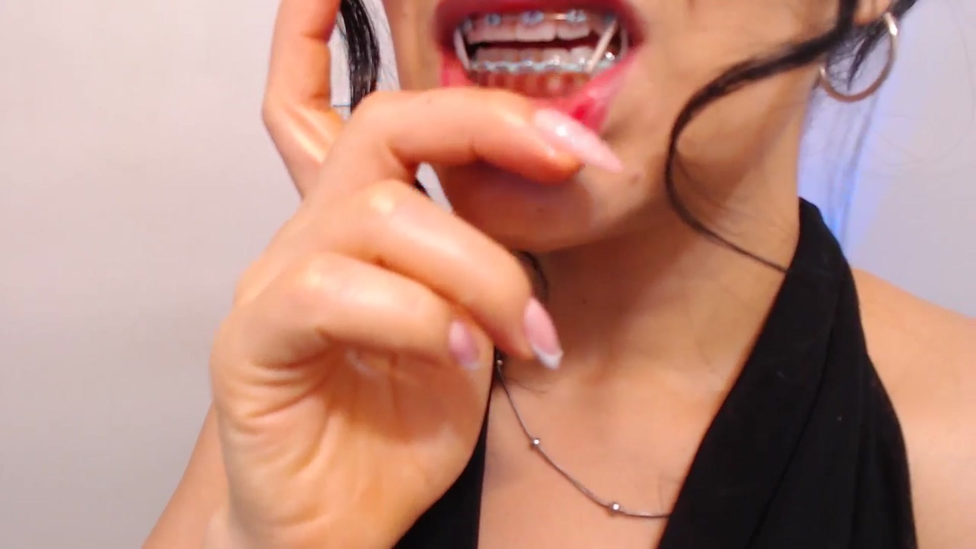 Gallery image thumbnail from VictoriaOsman's myfreecams stream on, 02/23/2026, 08:31 image 7 of 20