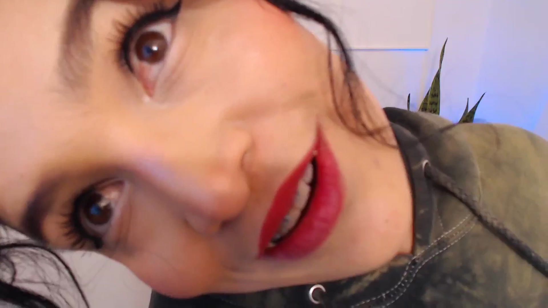 Gallery image thumbnail from VictoriaOsman's myfreecams stream on, 02/24/2026, 07:05 image 17 of 20