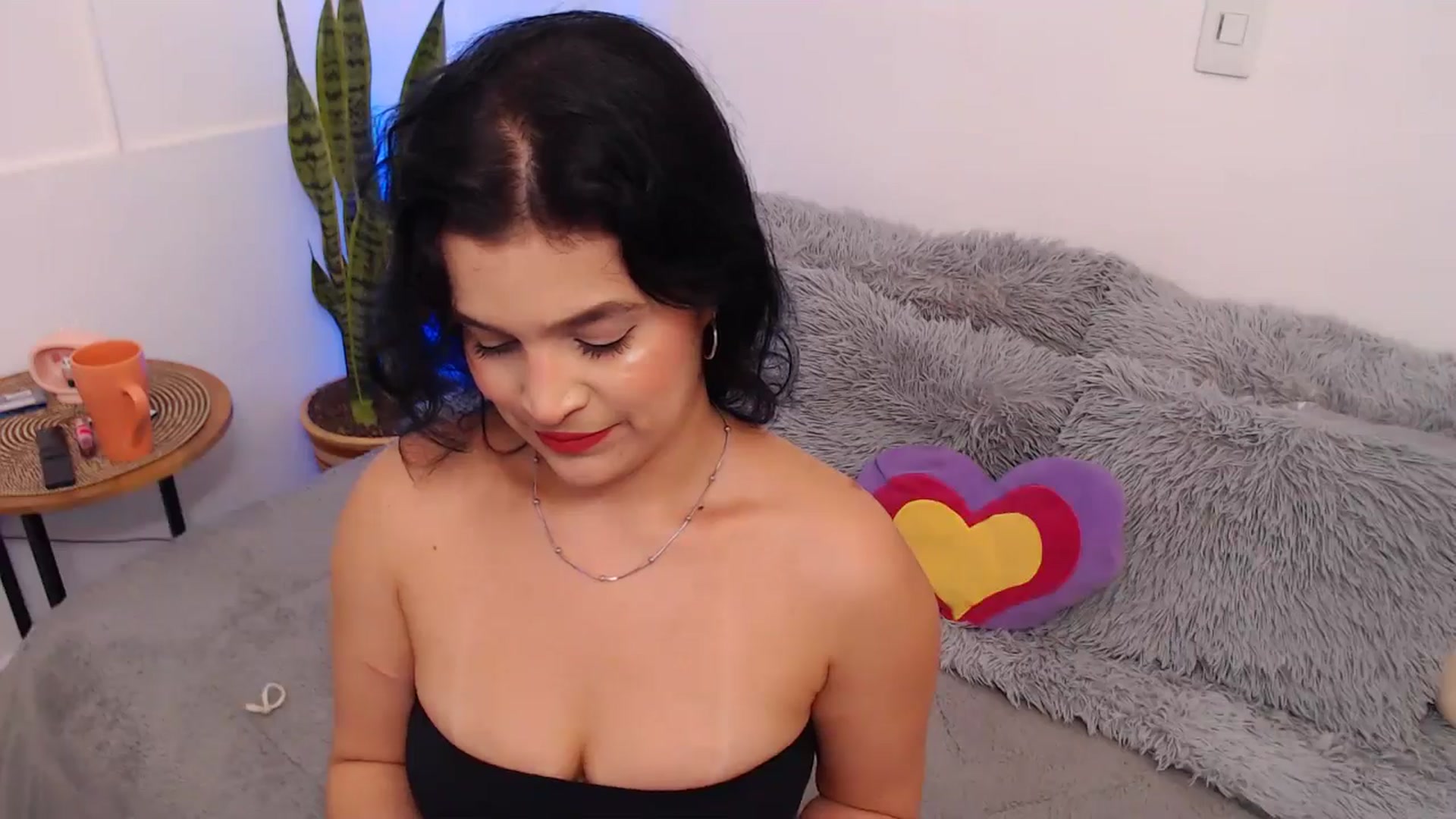 Gallery image thumbnail from VictoriaOsman's myfreecams stream on, 02/27/2026, 07:16 image 9 of 20