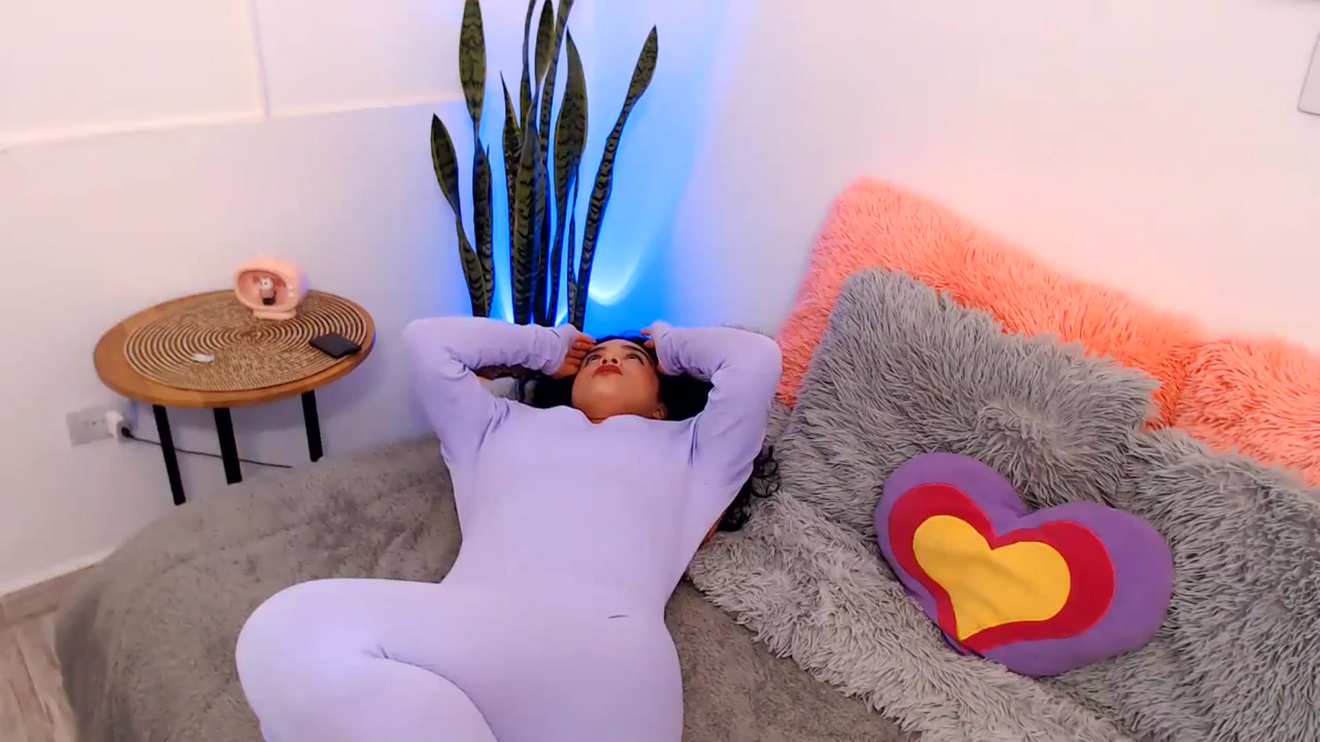 Gallery image thumbnail from VictoriaOsman's myfreecams stream on, 03/13/2026, 06:59 image 13 of 20