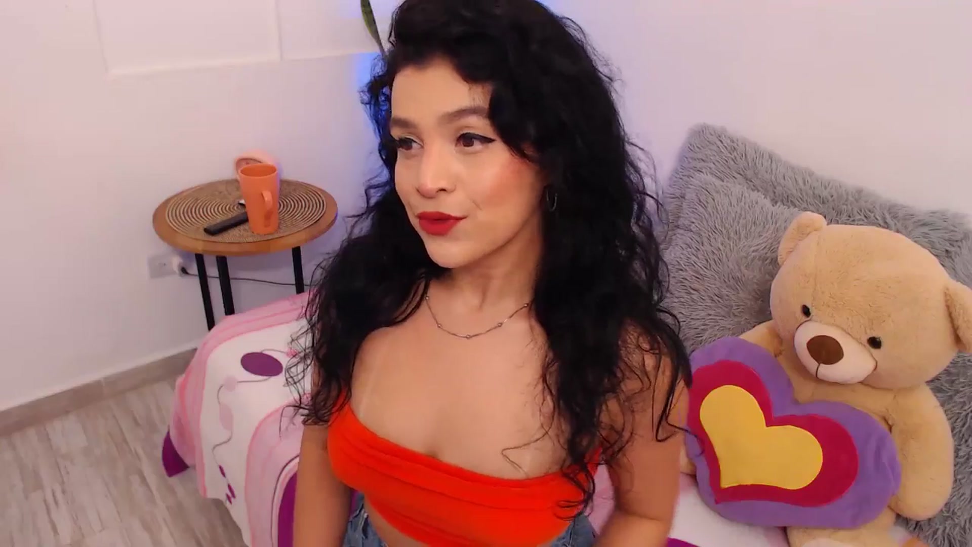 Gallery image thumbnail from VictoriaOsman's myfreecams stream on, 04/13/2026, 05:29 image 9 of 20