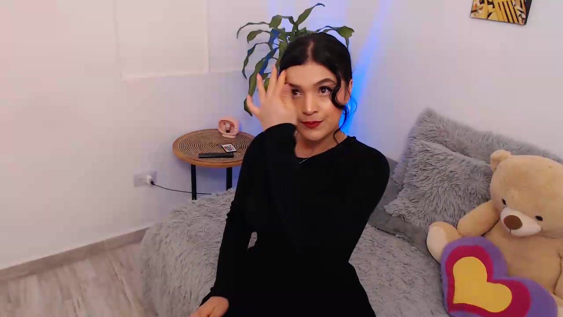 Gallery image thumbnail from VictoriaOsman's myfreecams stream on, 05/25/2026, 06:13 image 5 of 20