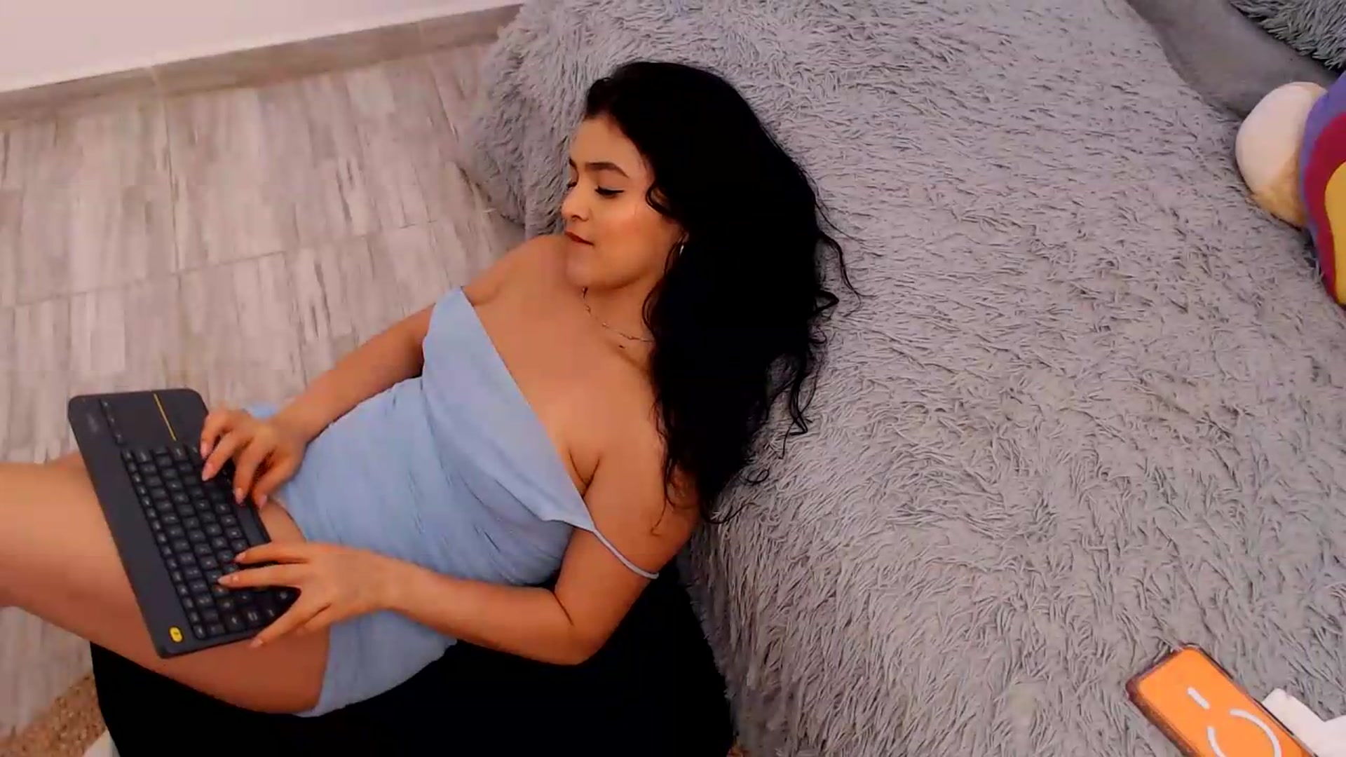 Gallery image thumbnail from VictoriaOsman's myfreecams stream on, 06/01/2026, 07:46 image 20 of 20