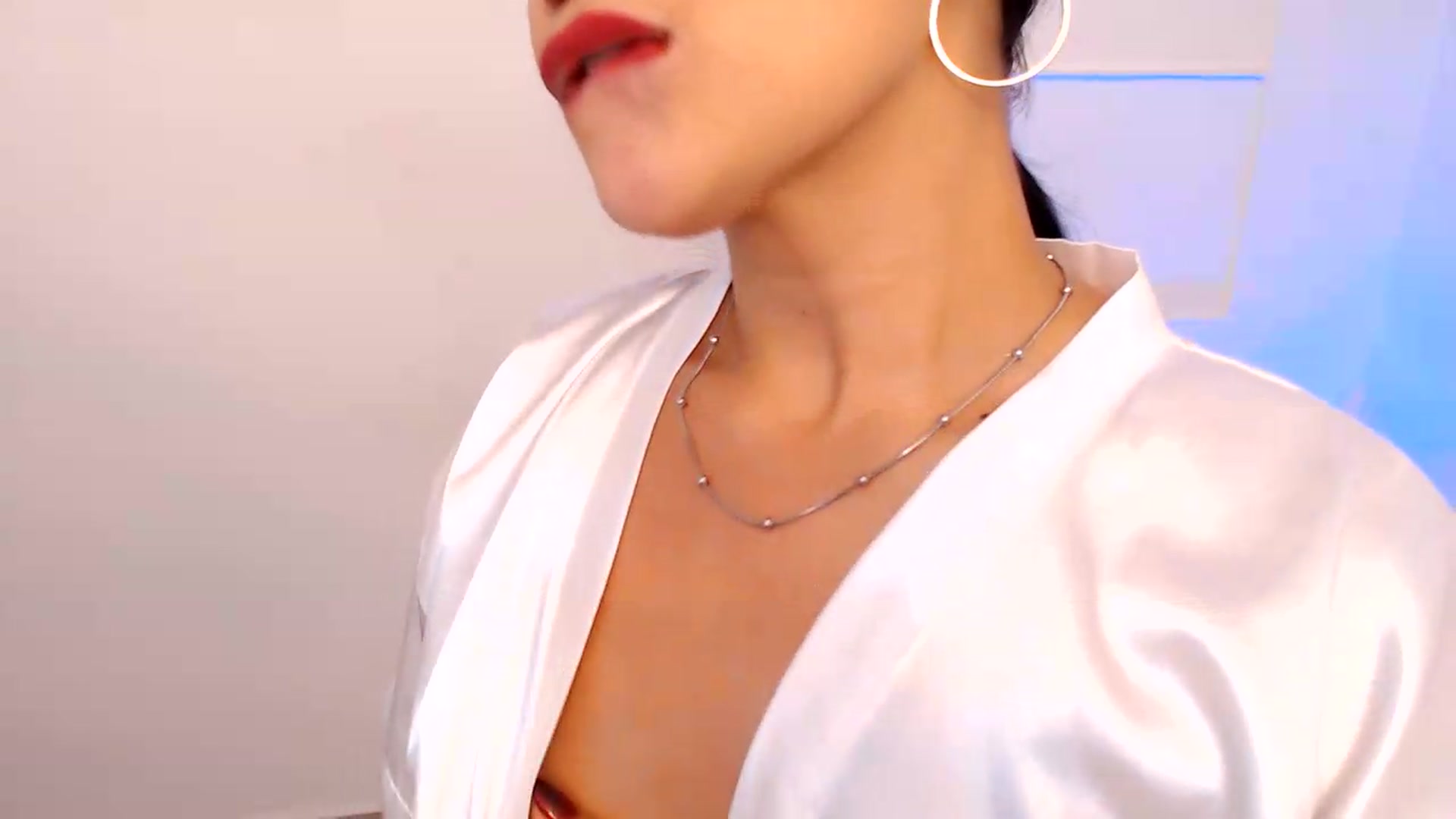 Gallery image thumbnail from VictoriaOsman's myfreecams stream on, 07/16/2026, 07:08 image 11 of 20