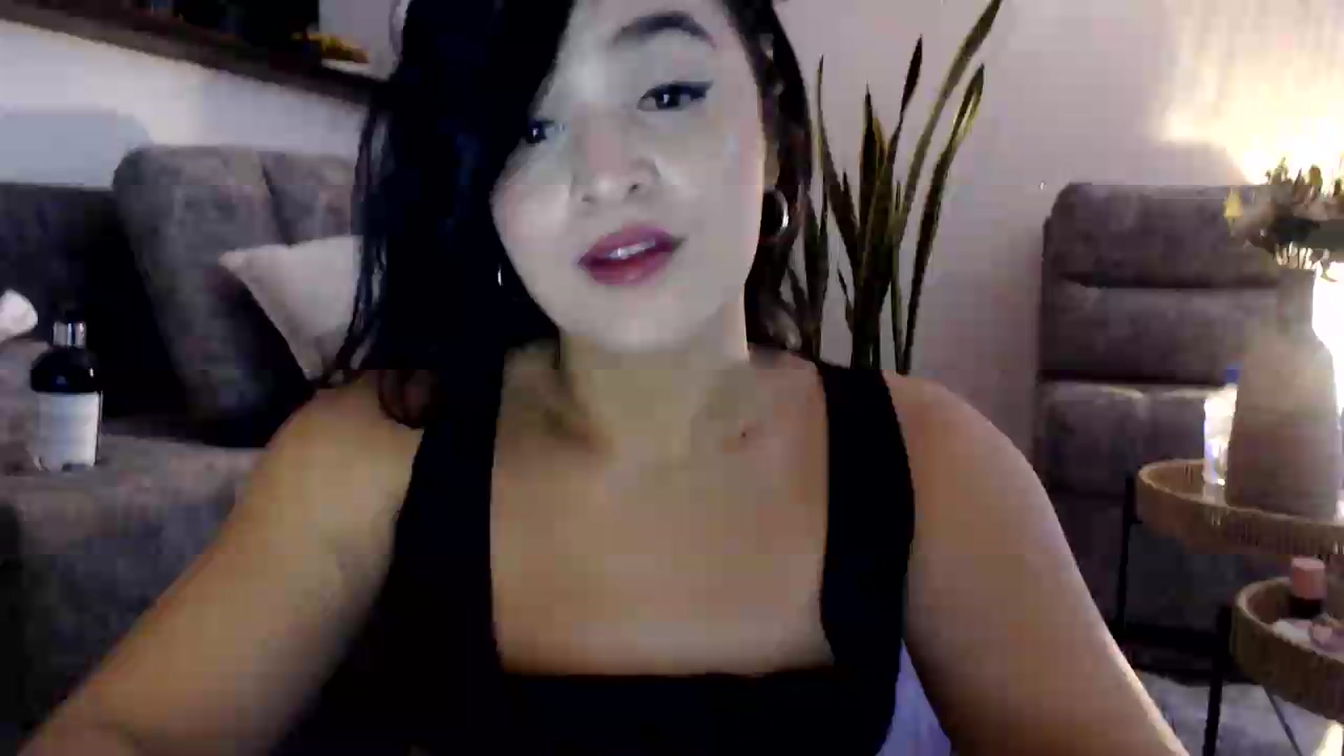 Gallery image thumbnail from VictoriaOsman's myfreecams stream on, 09/05/2026, 10:07 image 1 of 20