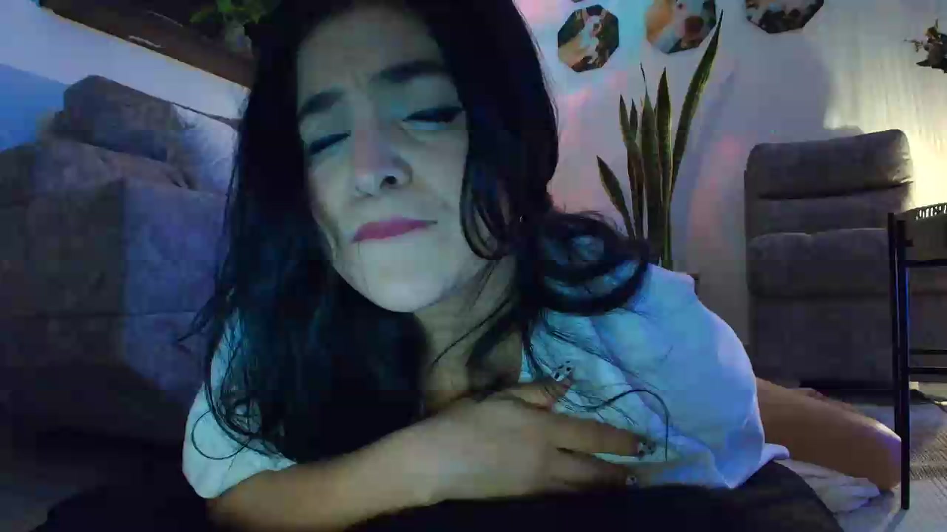 Gallery image thumbnail from VictoriaOsman's myfreecams stream on, 09/26/2026, 07:05 image 3 of 20