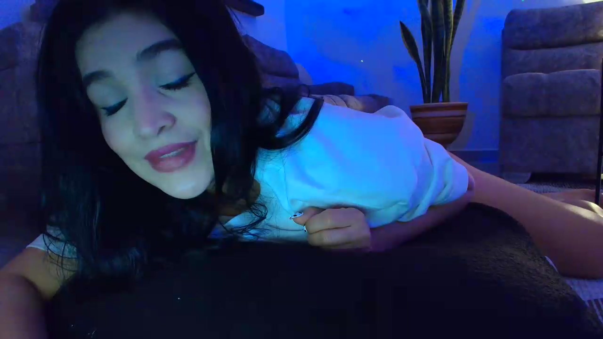 Gallery image thumbnail from VictoriaOsman's myfreecams stream on, 09/26/2026, 07:05 image 14 of 20