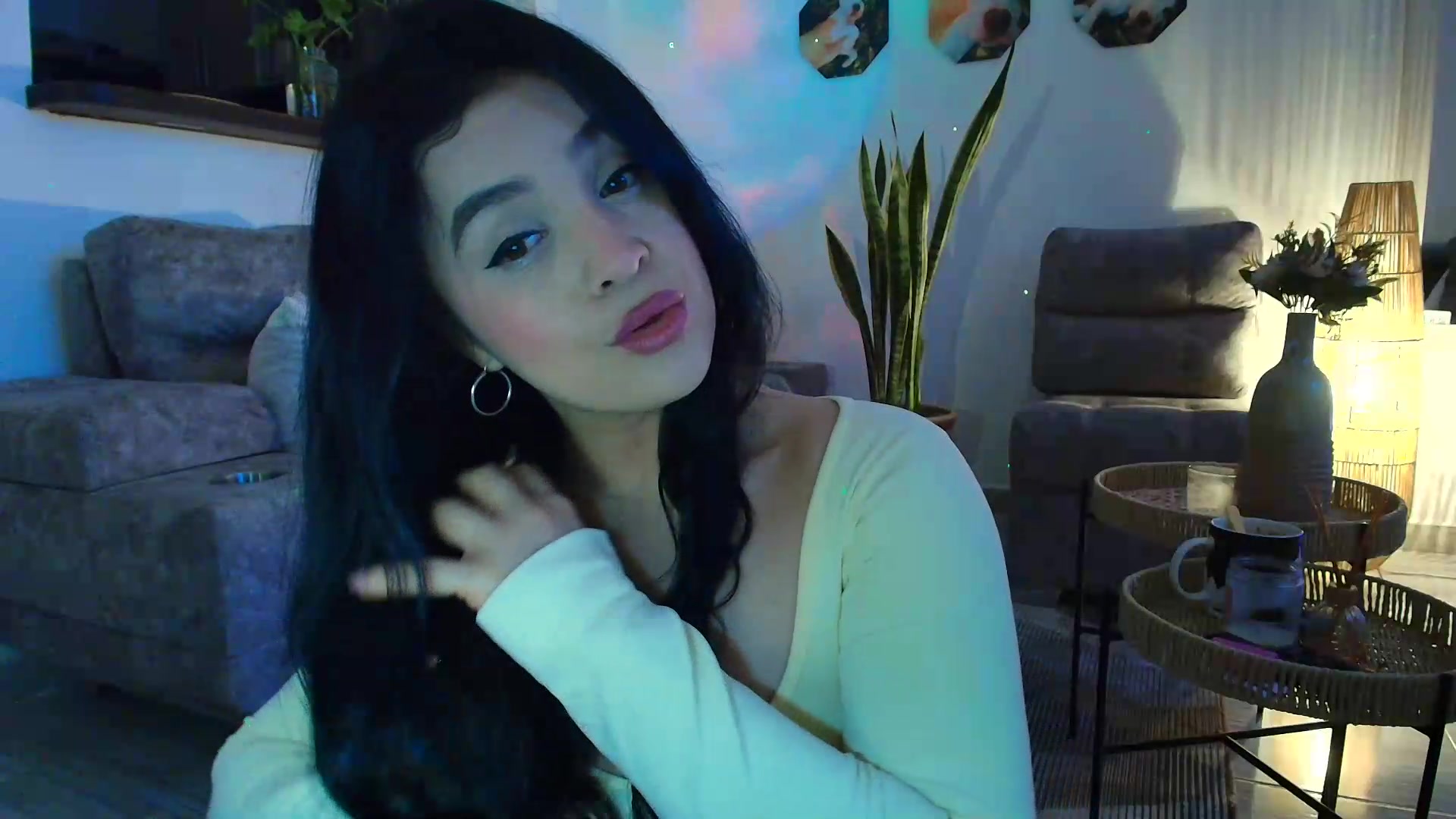 Gallery image thumbnail from VictoriaOsman's myfreecams stream on, 09/27/2026, 07:23 image 18 of 20