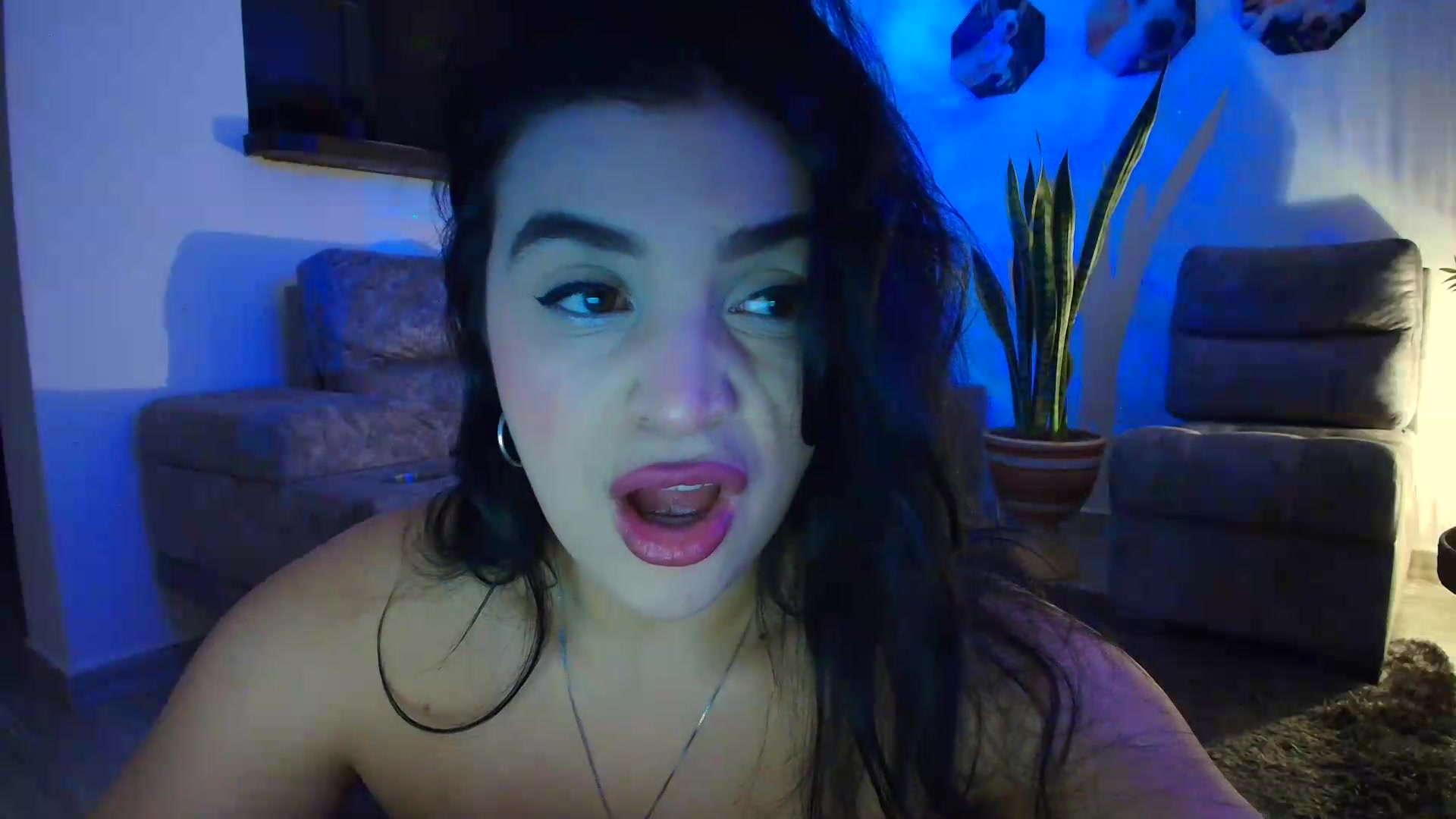 Gallery image thumbnail from VictoriaOsman's myfreecams stream on, 09/29/2026, 06:51 image 17 of 20