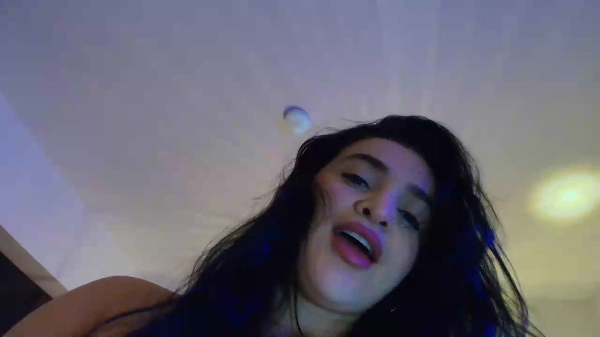 Gallery image thumbnail from VictoriaOsman's myfreecams stream on, 09/29/2026, 06:51 image 3 of 20