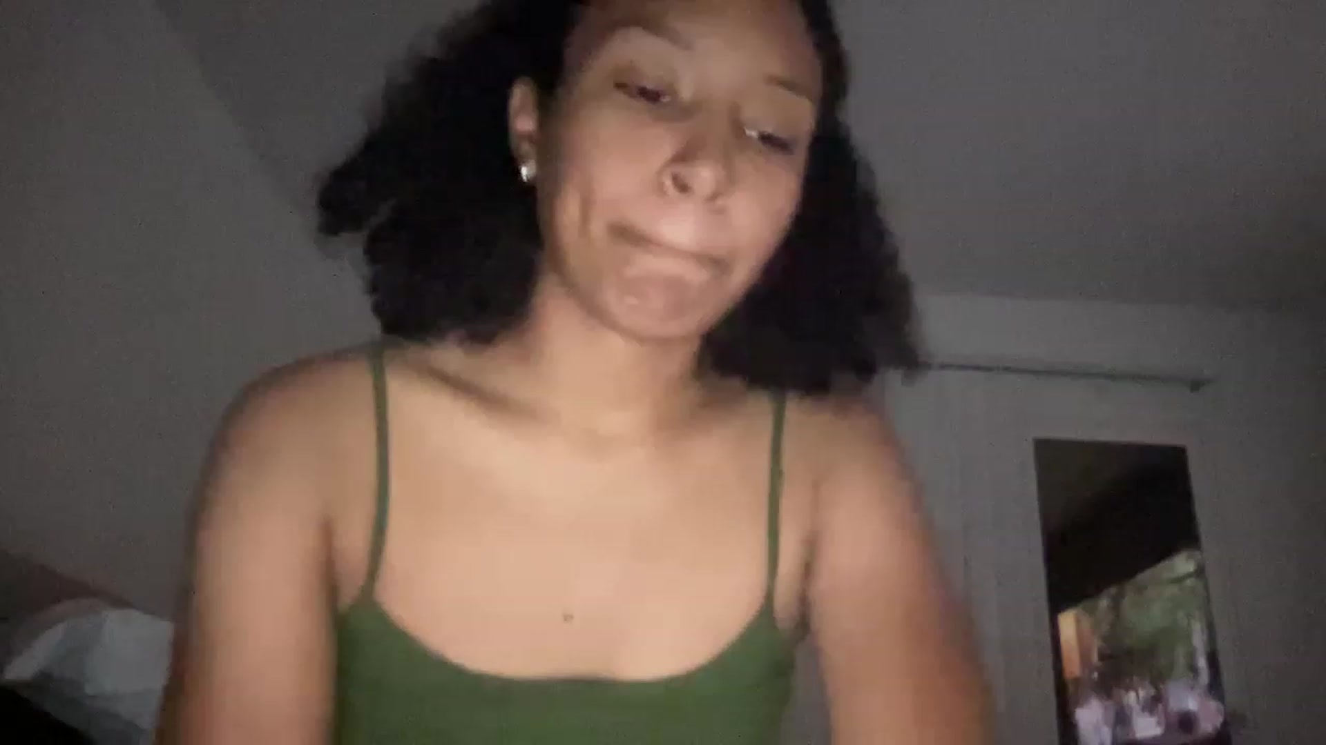 Gallery image thumbnail from VictoriaUrBby's myfreecams stream on, 01/17/2023, 10:45 image 2 of 20