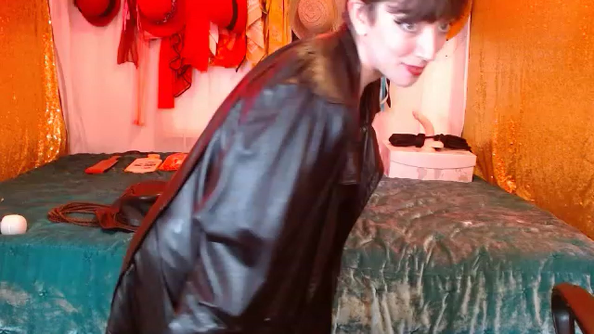 Gallery image thumbnail from VictoriaViero's myfreecams stream on, 11/17/2022, 02:37 image 20 of 20
