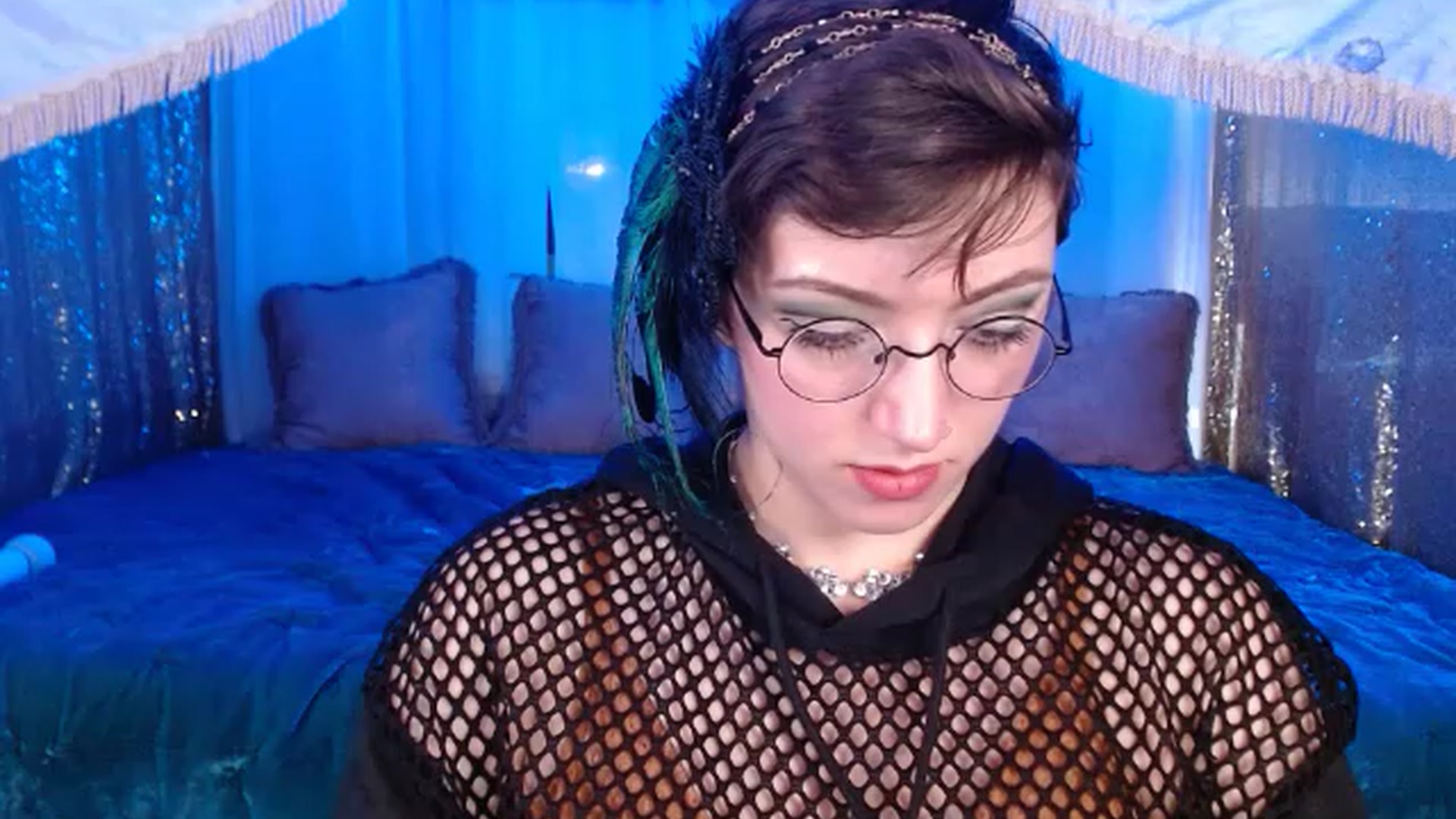 Gallery image thumbnail from VictoriaViero's myfreecams stream on, 01/01/2023, 14:28 image 20 of 20