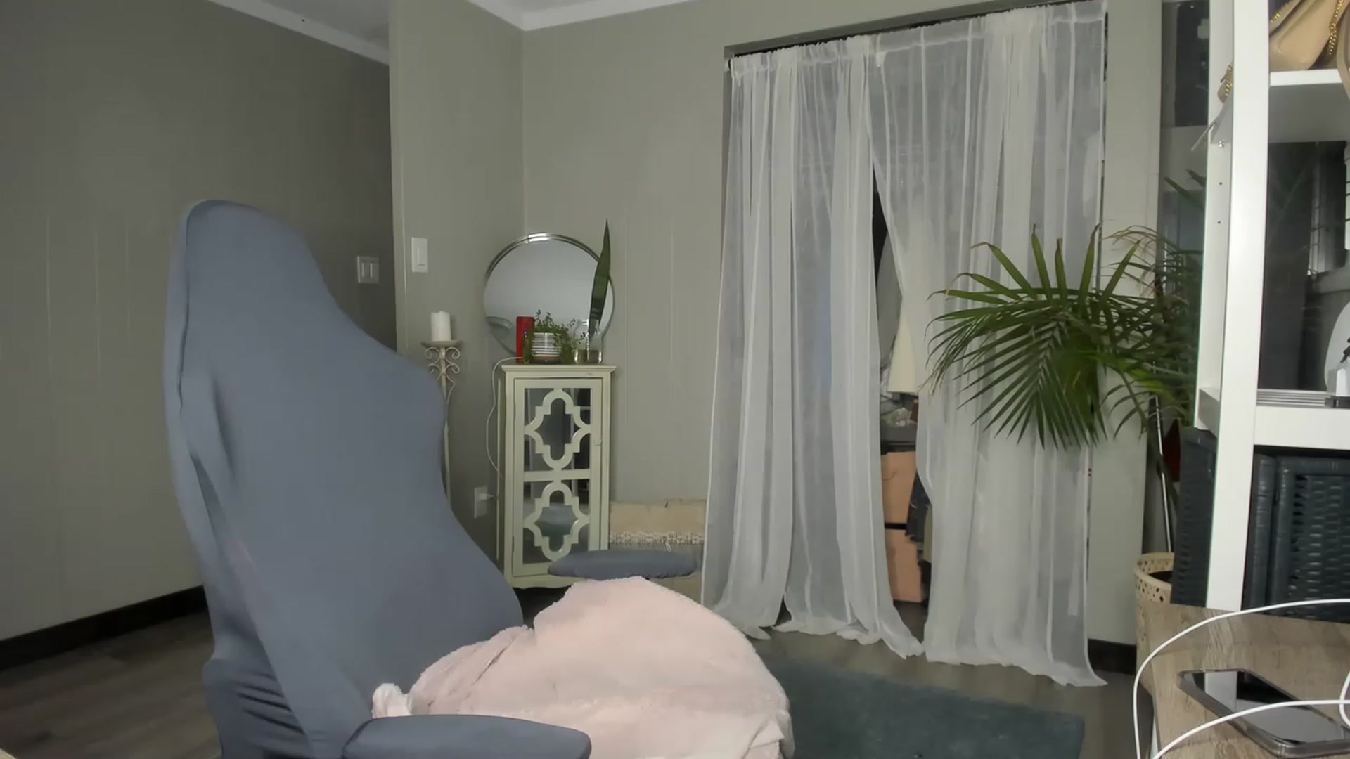 Gallery image thumbnail from Victoria_'s myfreecams stream on, 11/15/2022, 02:15 image 20 of 20
