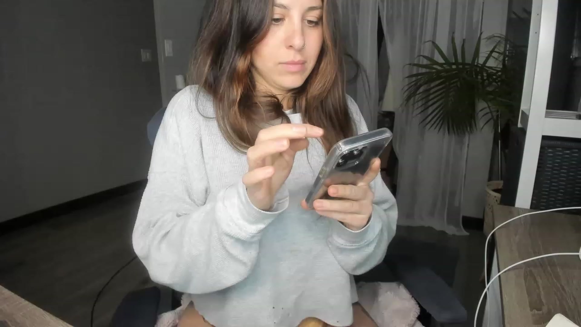 Gallery image thumbnail from Victoria_'s myfreecams stream on, 11/15/2022, 02:54 image 2 of 20