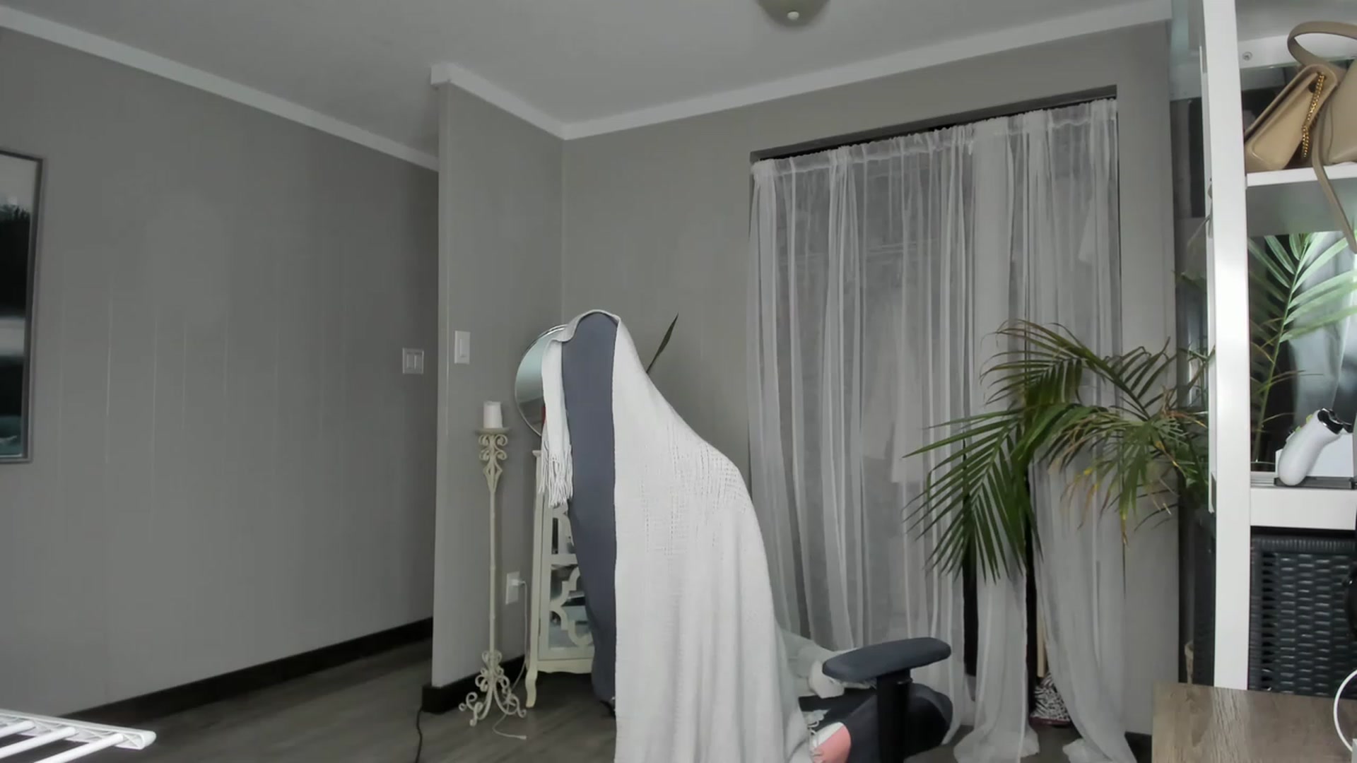Gallery image thumbnail from Victoria_'s myfreecams stream on, 12/02/2022, 18:51 image 13 of 20