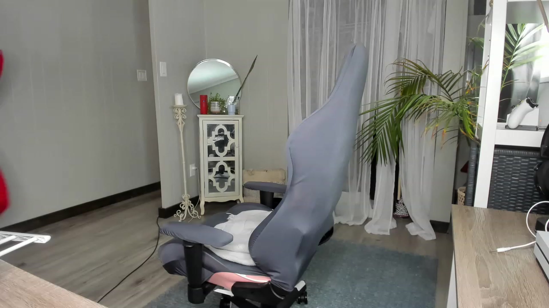 Gallery image thumbnail from Victoria_'s myfreecams stream on, 12/02/2022, 20:25 image 6 of 20