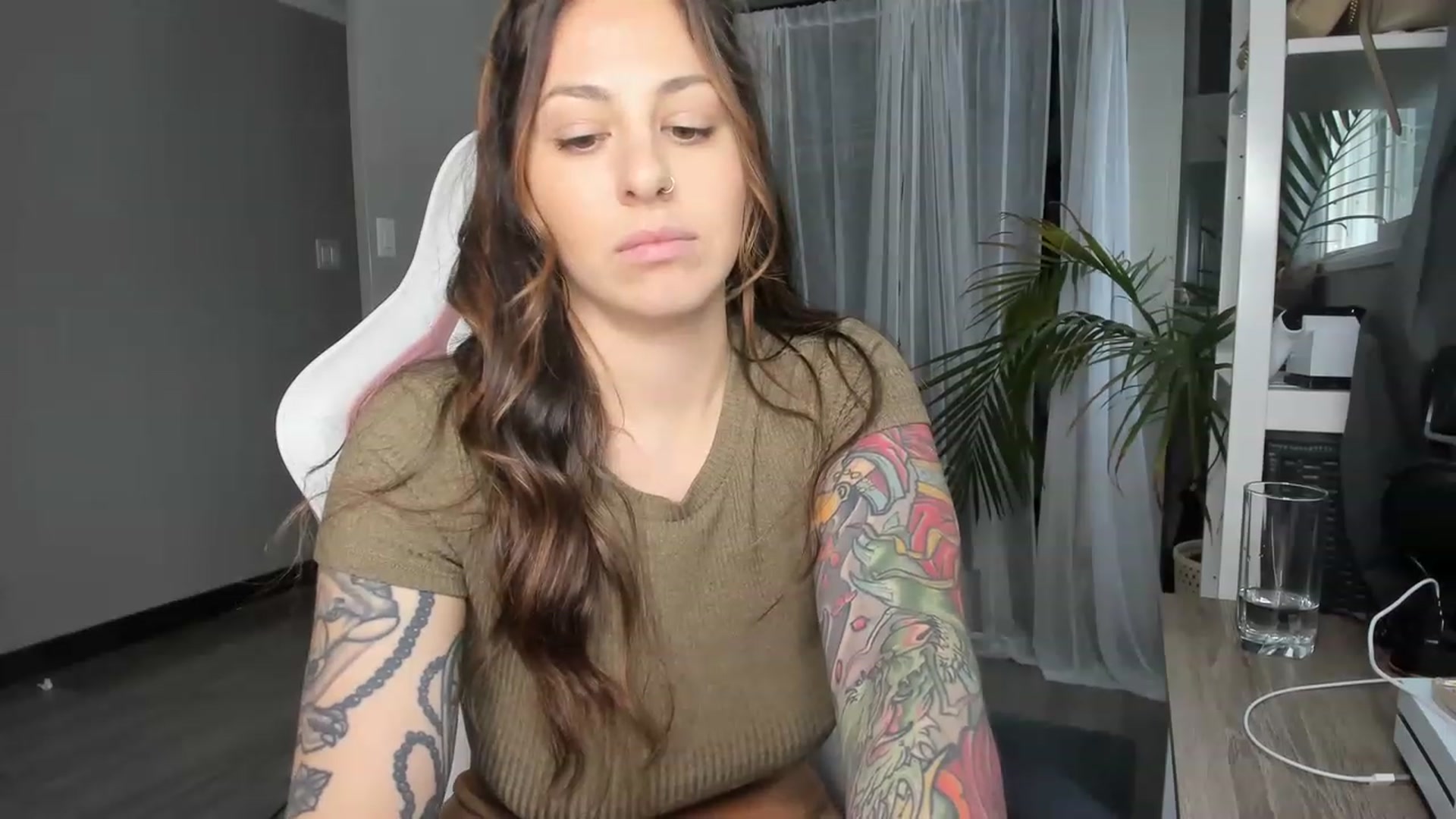 Gallery image thumbnail from Victoria_'s myfreecams stream on, 12/08/2022, 22:38 image 20 of 20