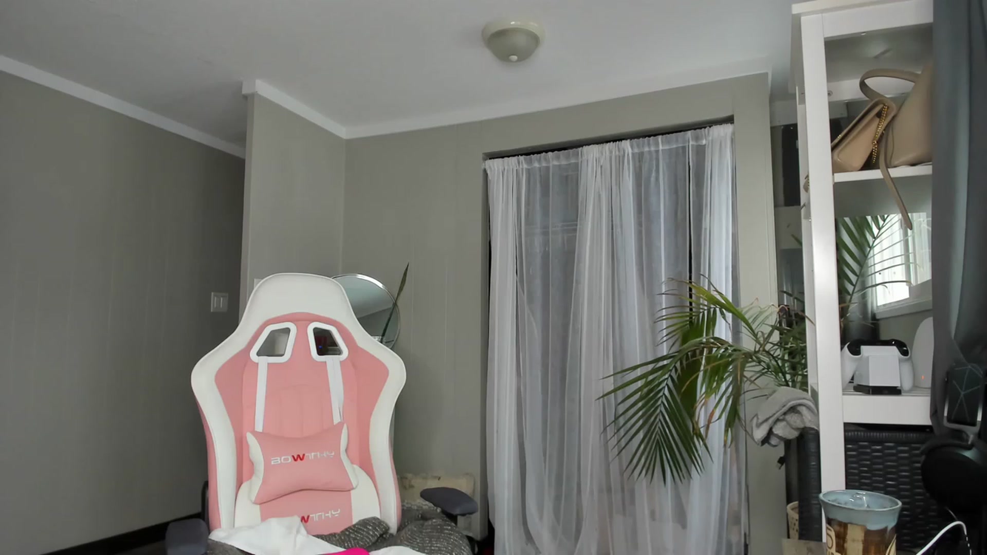 Gallery image thumbnail from Victoria_'s myfreecams stream on, 12/09/2022, 19:44 image 8 of 20