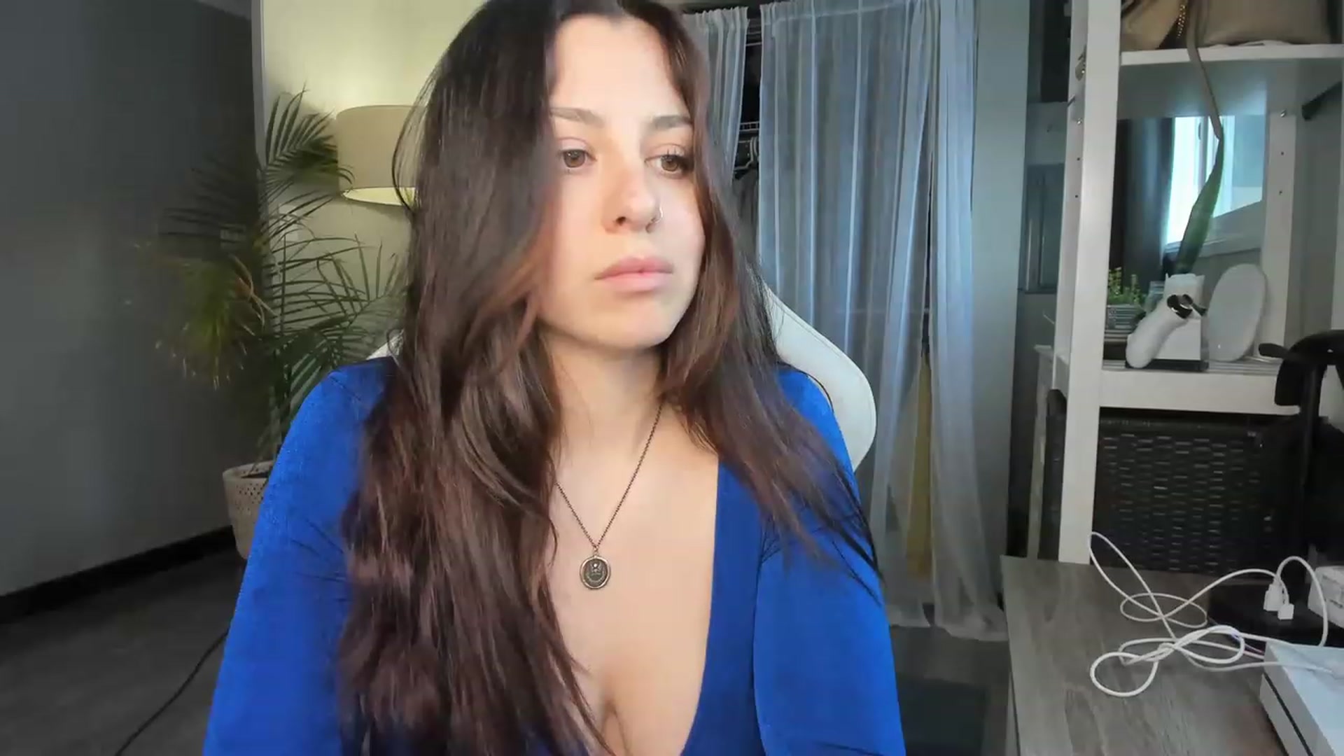 Gallery image thumbnail from Victoria_'s myfreecams stream on, 12/21/2022, 22:19 image 17 of 20