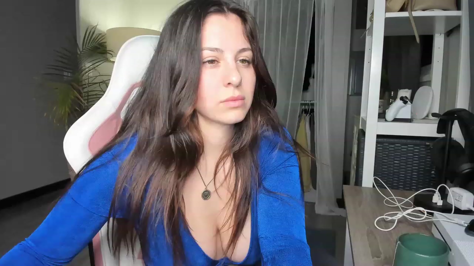 Gallery image thumbnail from Victoria_'s myfreecams stream on, 12/22/2022, 02:57 image 4 of 20