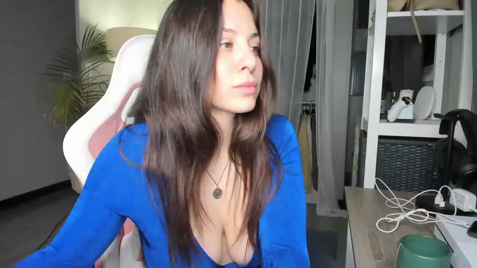 Gallery image thumbnail from Victoria_'s myfreecams stream on, 12/22/2022, 02:57 image 2 of 20