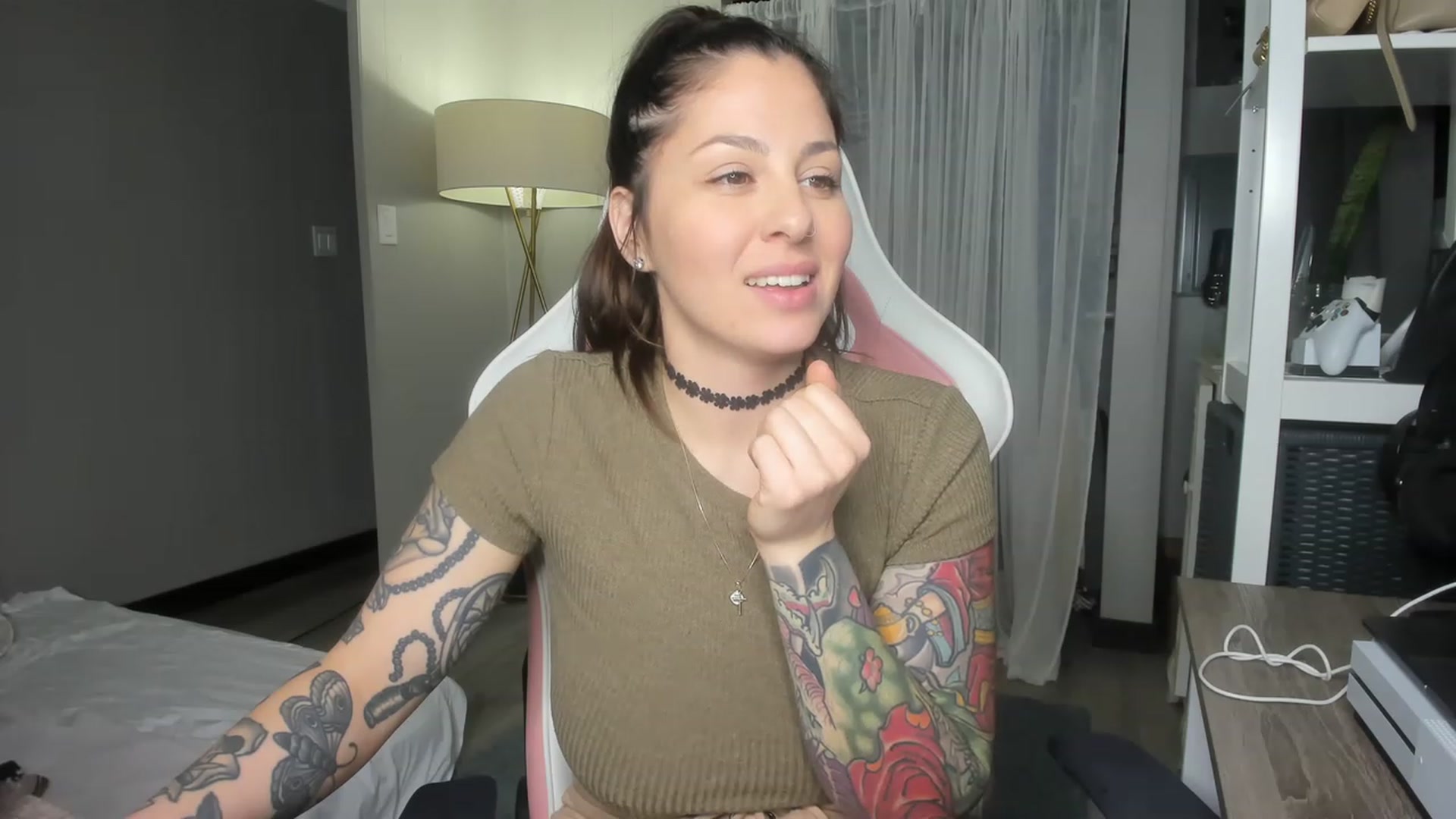 Gallery image thumbnail from Victoria_'s myfreecams stream on, 01/05/2023, 02:59 image 20 of 20