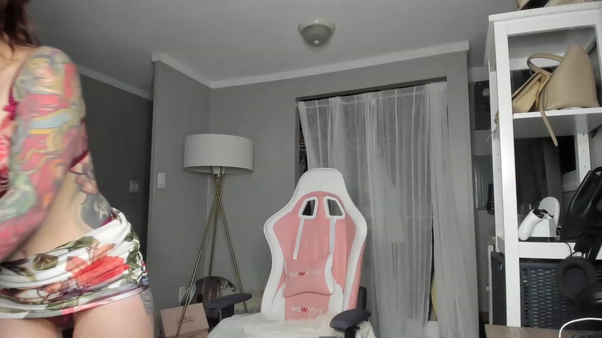 Gallery image thumbnail from Victoria_'s myfreecams stream on, 01/07/2023, 01:50 image 18 of 20