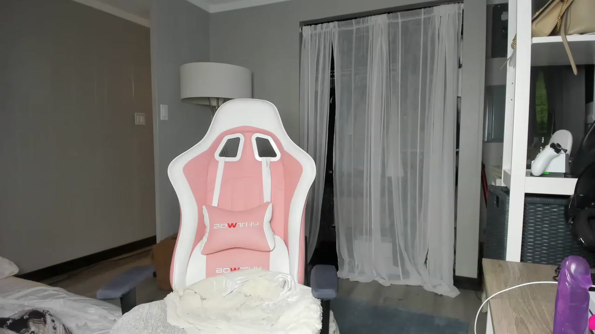 Gallery image thumbnail from Victoria_'s myfreecams stream on, 01/11/2023, 03:19 image 5 of 20