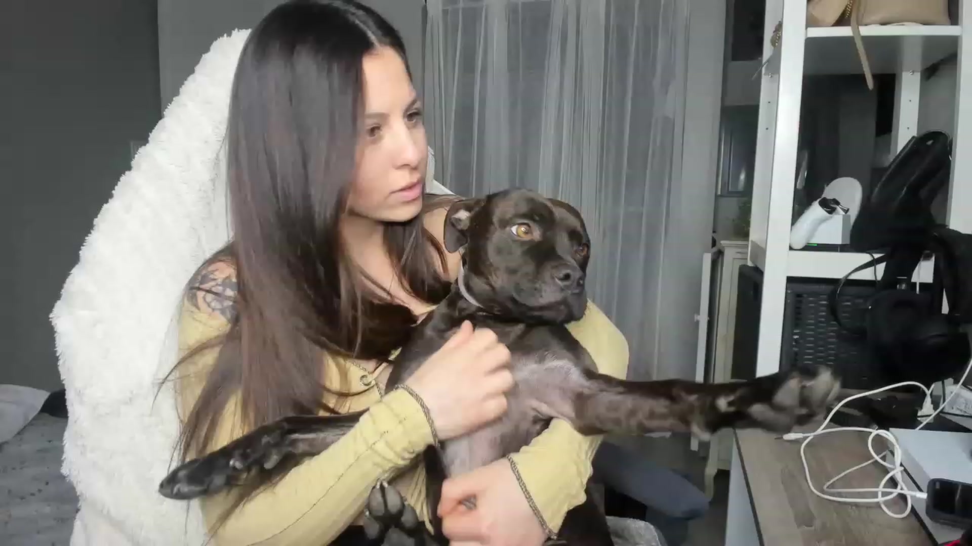 Gallery image thumbnail from Victoria_'s myfreecams stream on, 01/17/2023, 02:22 image 14 of 20