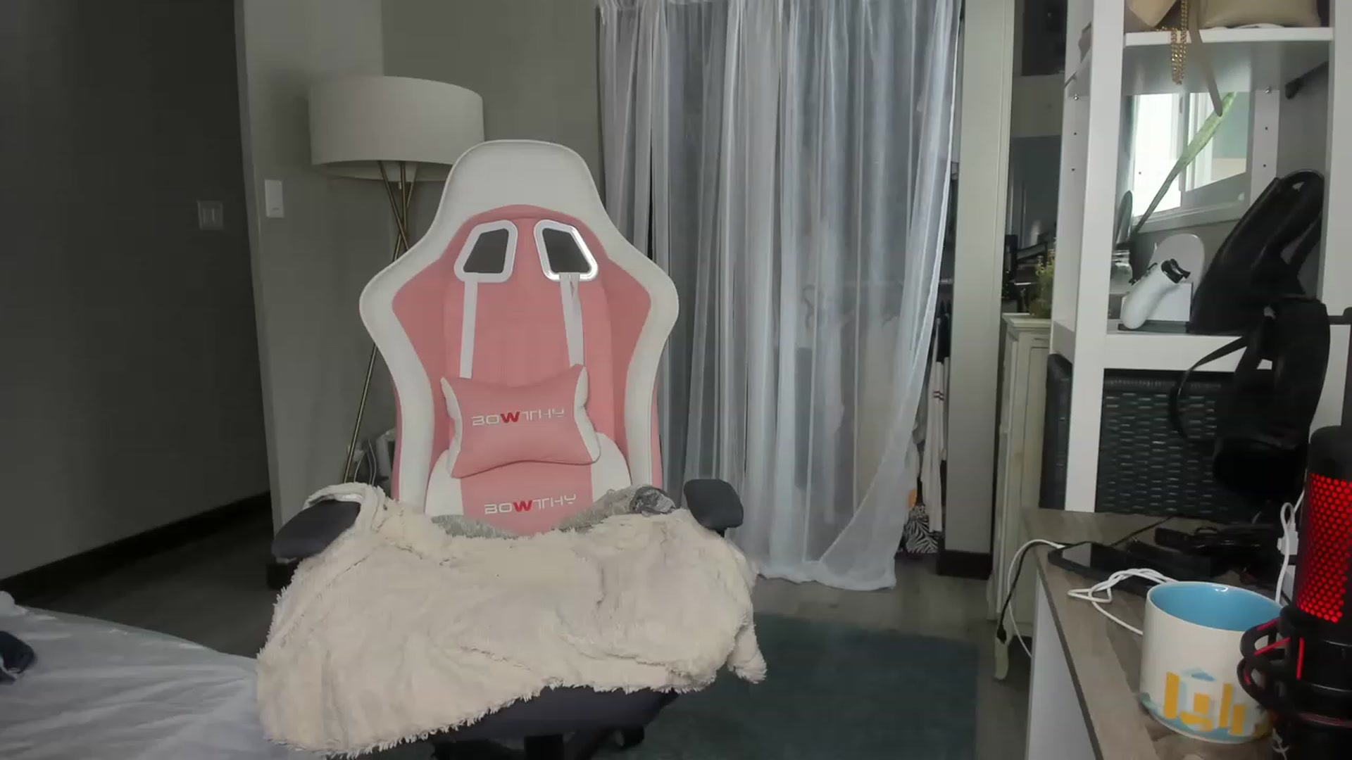 Gallery image thumbnail from Victoria_'s myfreecams stream on, 01/26/2023, 21:03 image 15 of 20