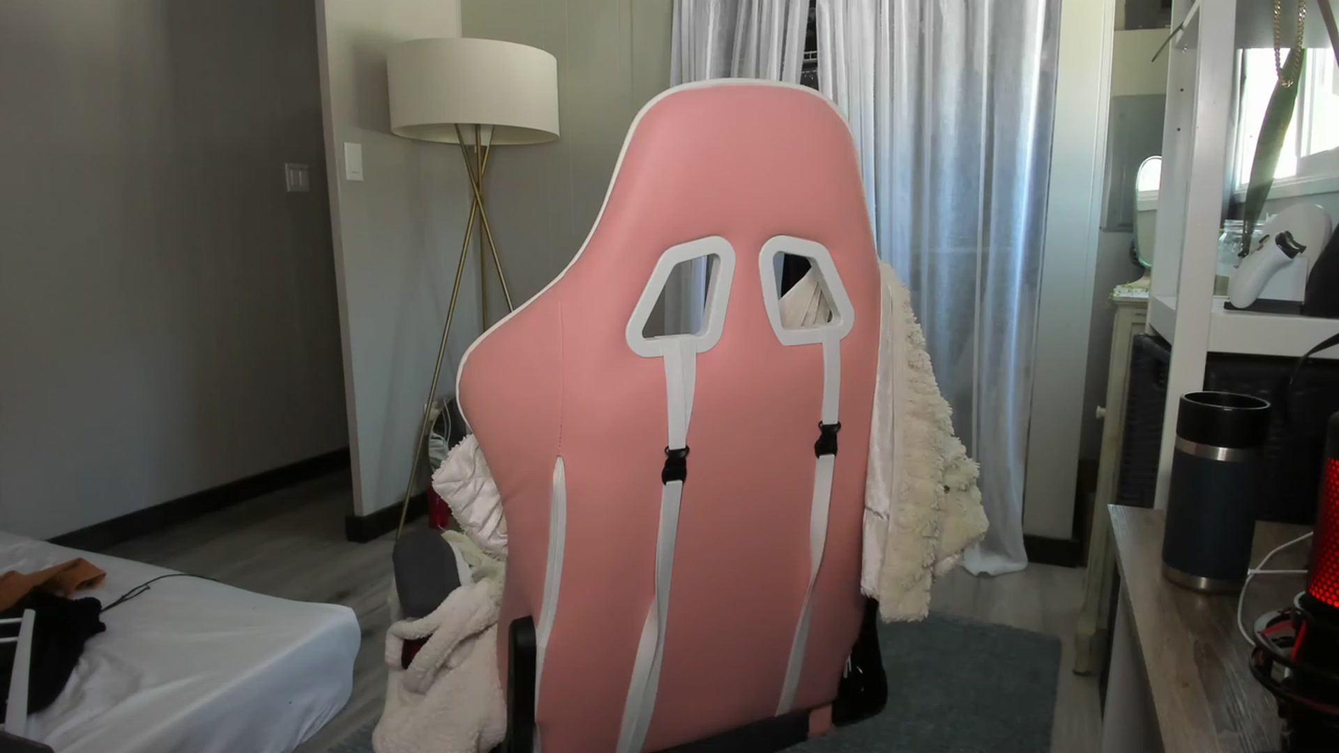 Gallery image thumbnail from Victoria_'s myfreecams stream on, 02/23/2023, 23:01 image 7 of 20